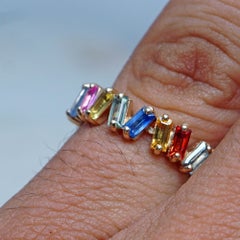 Regenbogen-Saphir-Eternity-Ring aus 14-karätigem Gelbgold, edler Schmuck, US-Größe 7