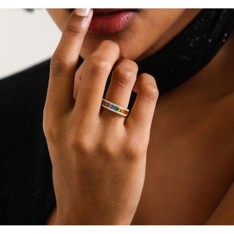 Product Details :

• Made to Order

• Gold Kt: 14kt

• Available Gold Colors: Rose Gold, Yellow Gold, White Gold

• 1.80ct Multicolor Natural Sapphire

• 0.23ct Round Cut Natural Diamond

• Diamond Color-Clarity: F-G Color VS/SI Clarity

• Comes