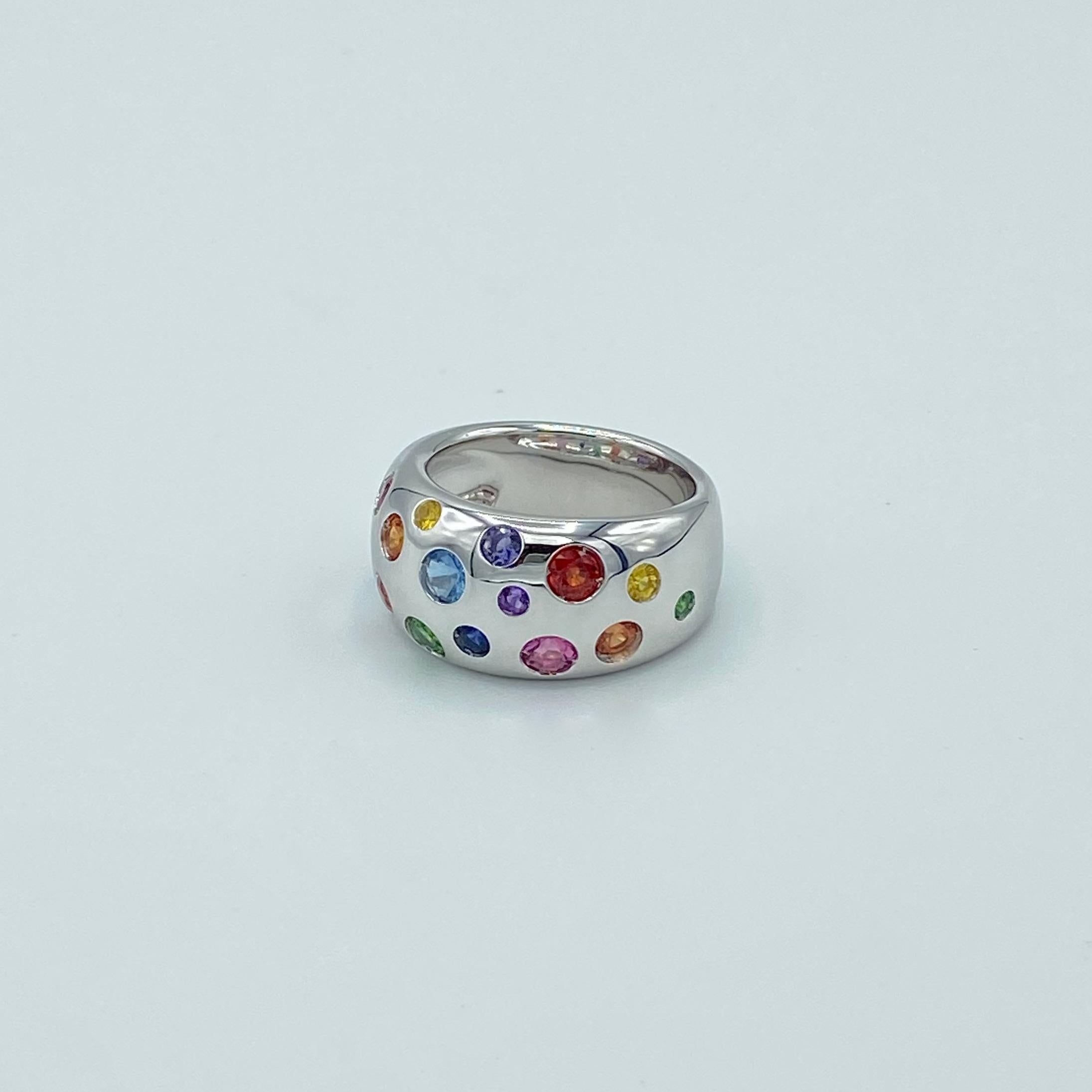 Rainbow Sapphire Aquamarine Amethyst Semiprecious Tsavorite 18KT Gold Band Ring In New Condition In Bussolengo, Verona
