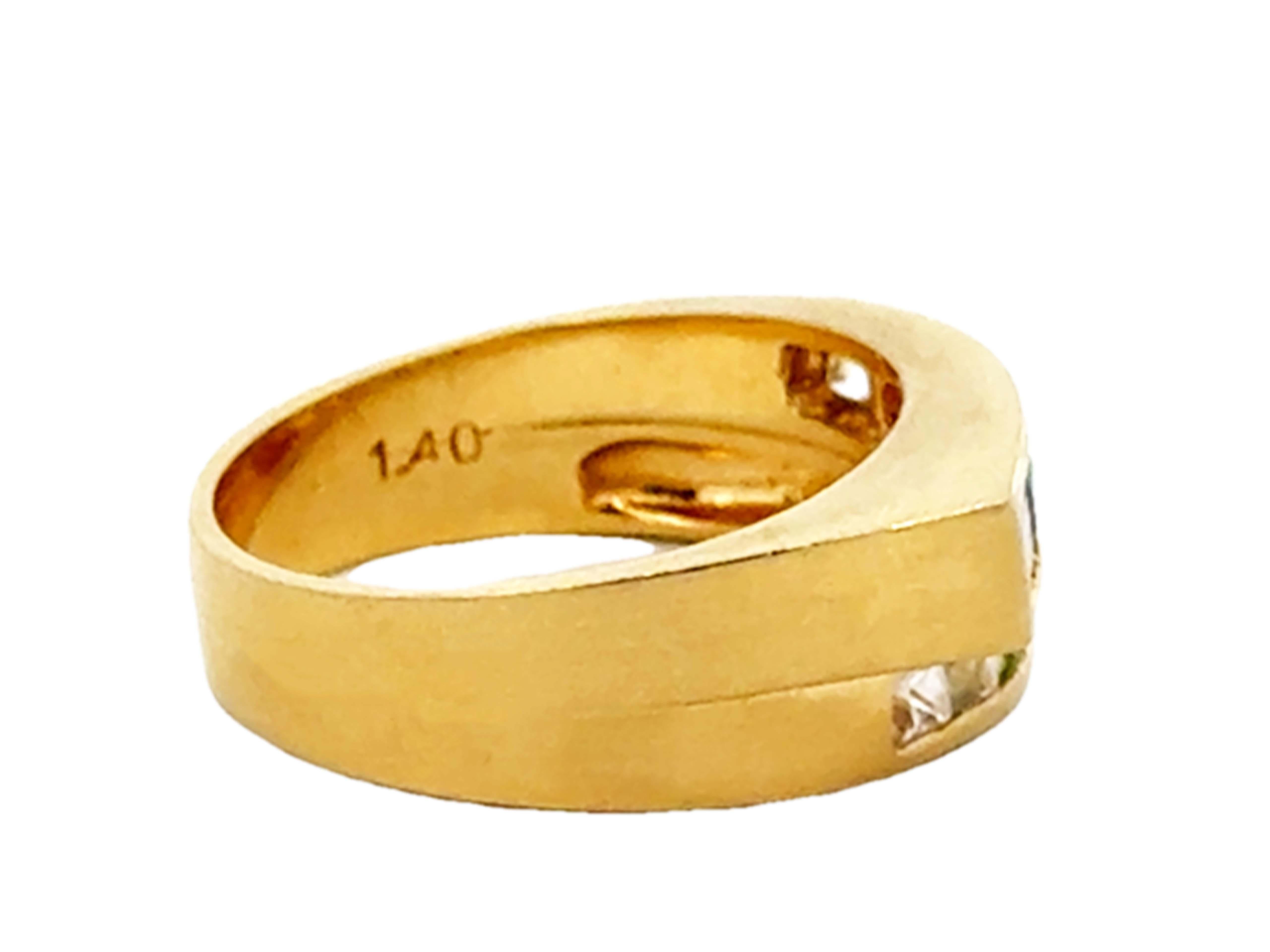 Bague saphir arc-en-ciel en or jaune 18 carats Pour femmes en vente