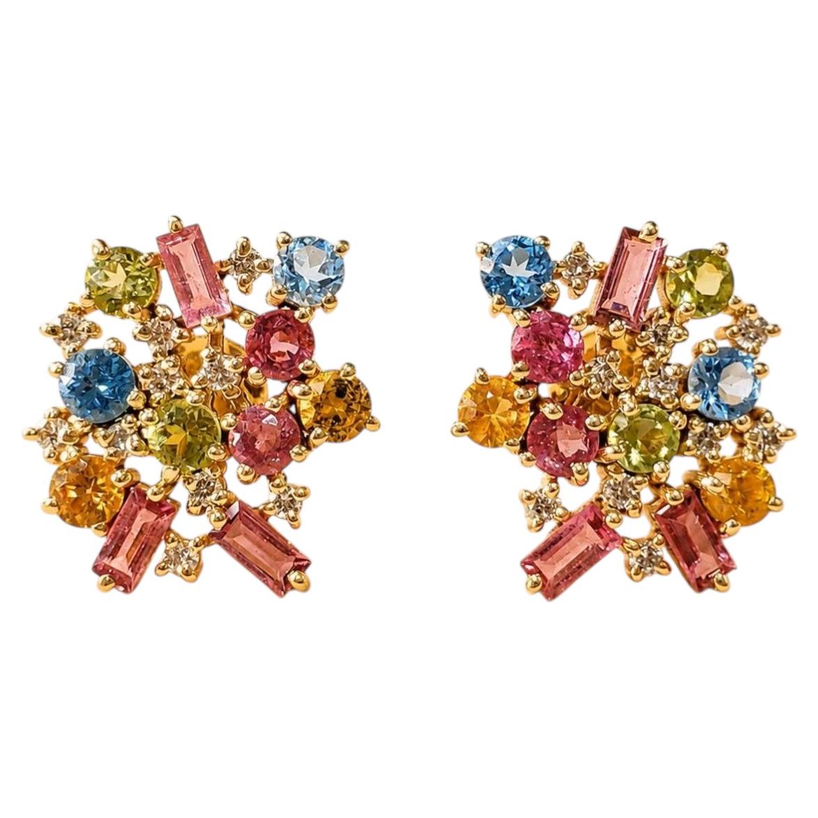 Auffällige Ohrringe aus Gelbgold mit Regenbogen-Saphir und Diamanten