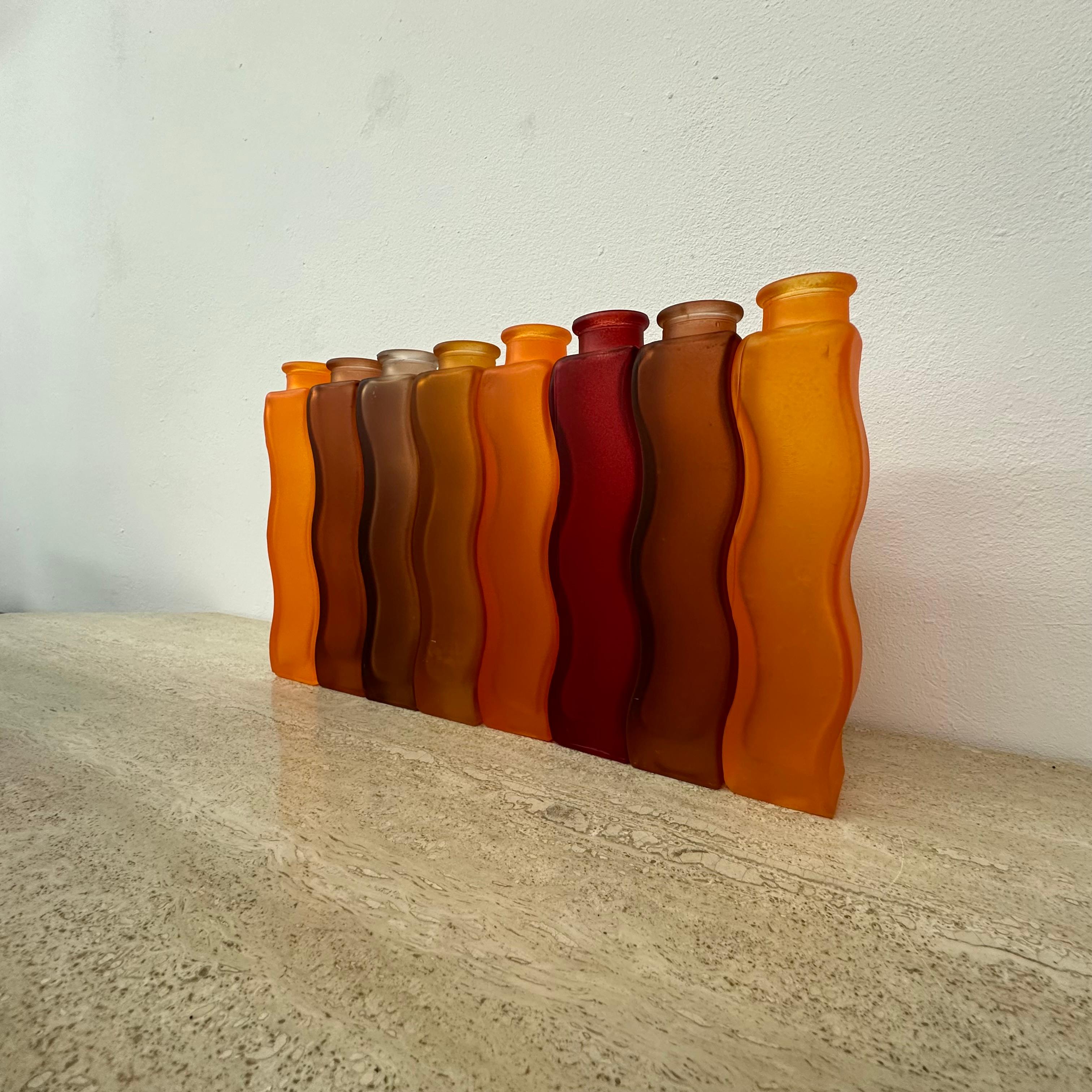 Svedese Set di 8 vasi vintage Ikea Wave Squiggle Skämt, anni '90