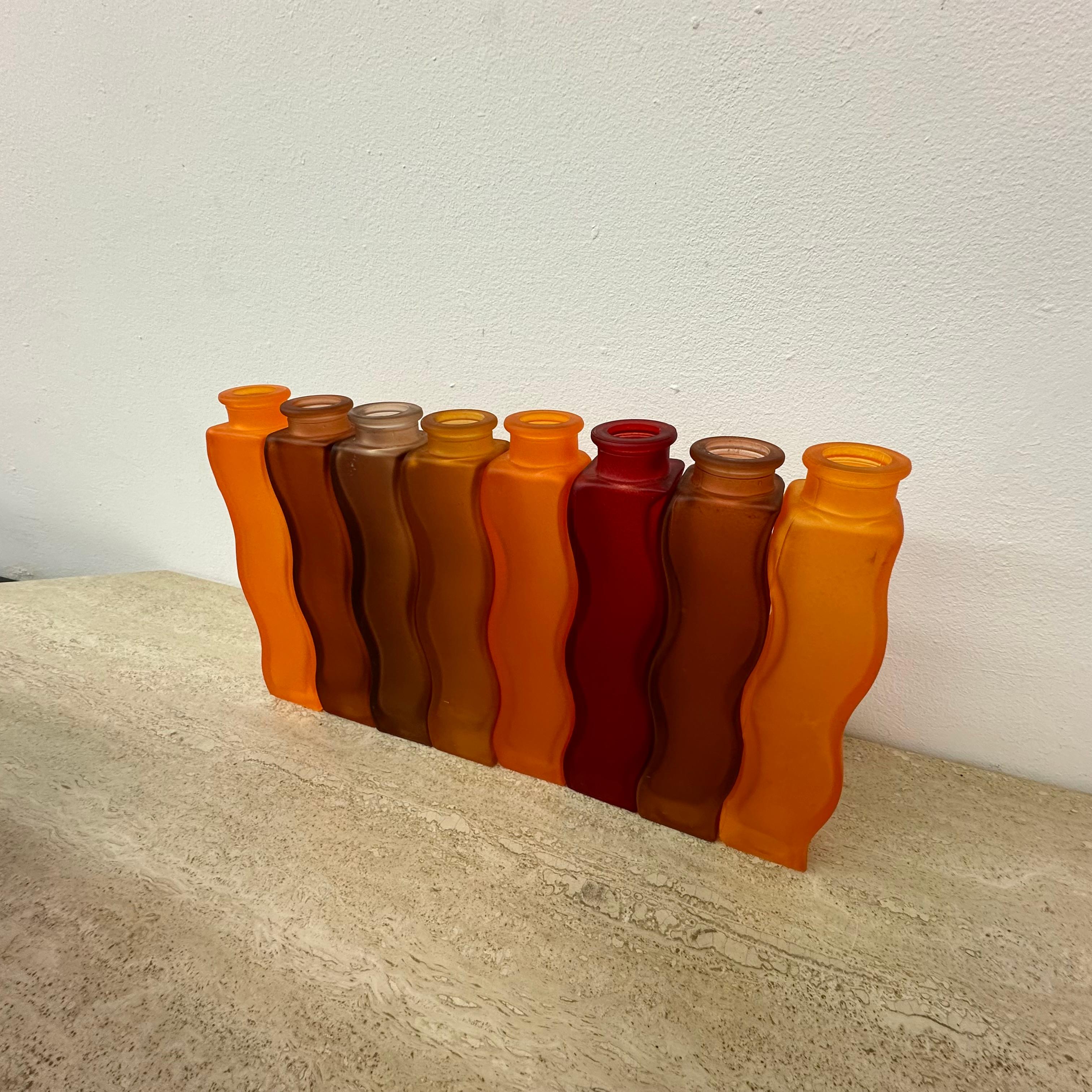 Fine XX secolo Set di 8 vasi vintage Ikea Wave Squiggle Skämt, anni '90
