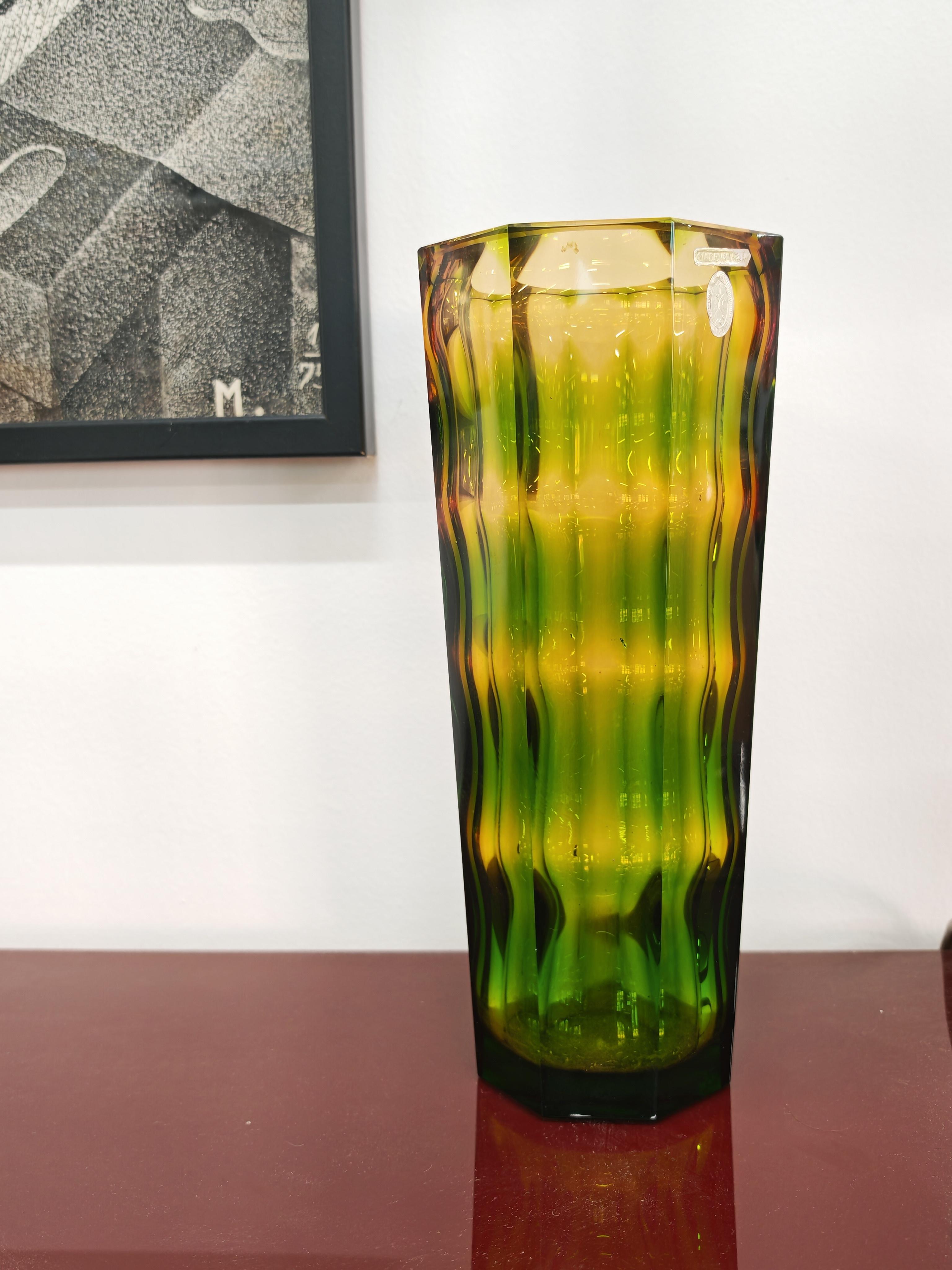 Vaso arcobaleno di Aknuny Astvatsaturyan per Leningrad Art Glass Factory, URSS 1960 in vendita 3