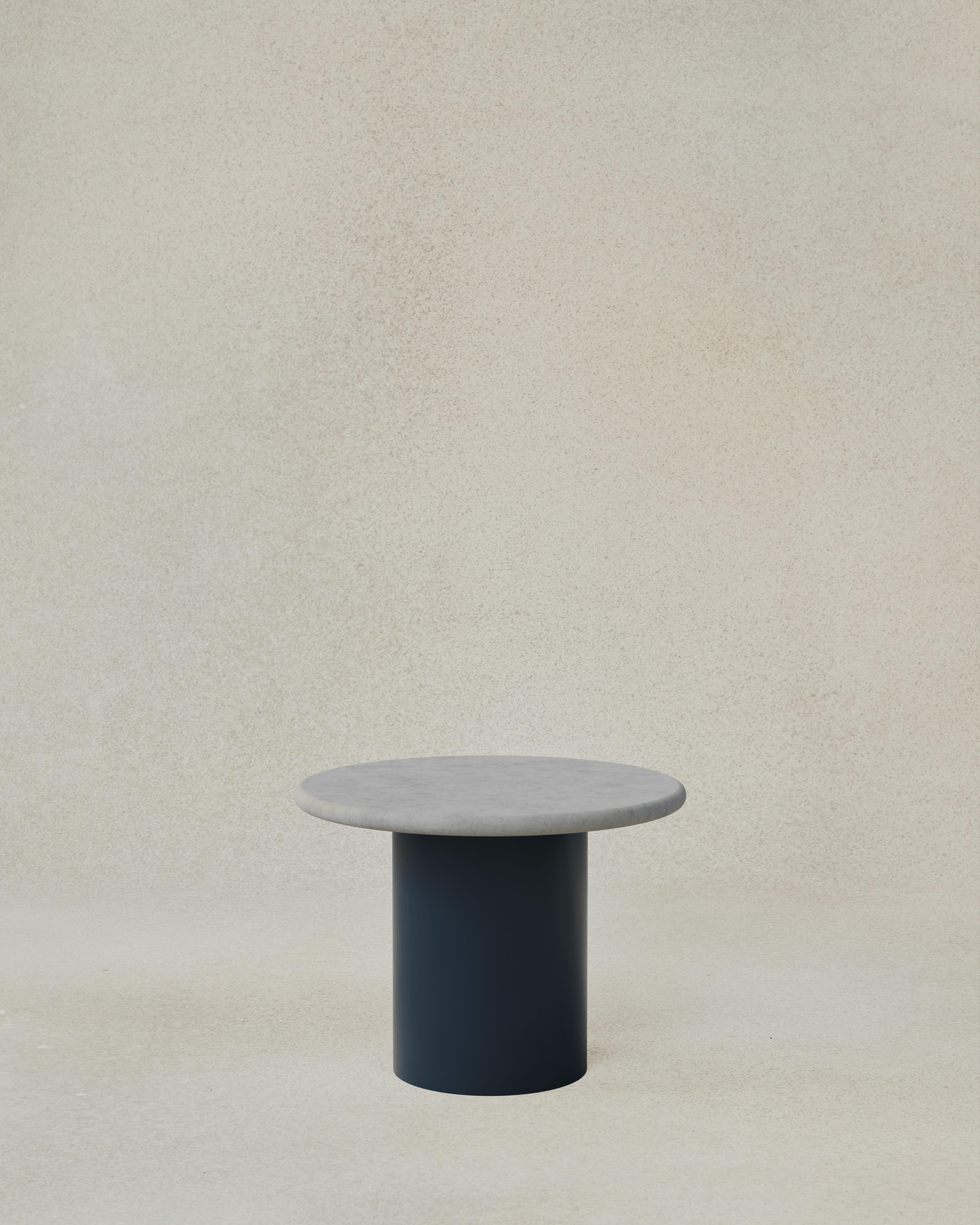 The Raindrop 500 is the largest side table we offer in the series can be paired with a 300 or 1000, or both! Now available in a range of finishes to suit any interior or style. The raindrops nestle together to form a cascading series of tables in