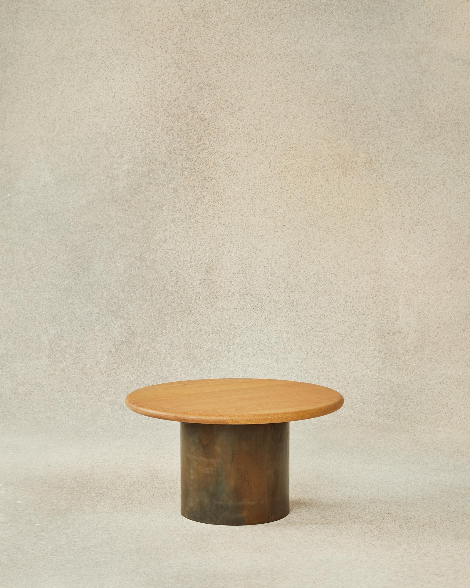The Raindrop 600 is a mid-sized Raindrop, falling within the coffee table Set but equally a perfectly sized side table for your home and now available in a range of finishes to suit any interior or style. The raindrops nestle together to form a
