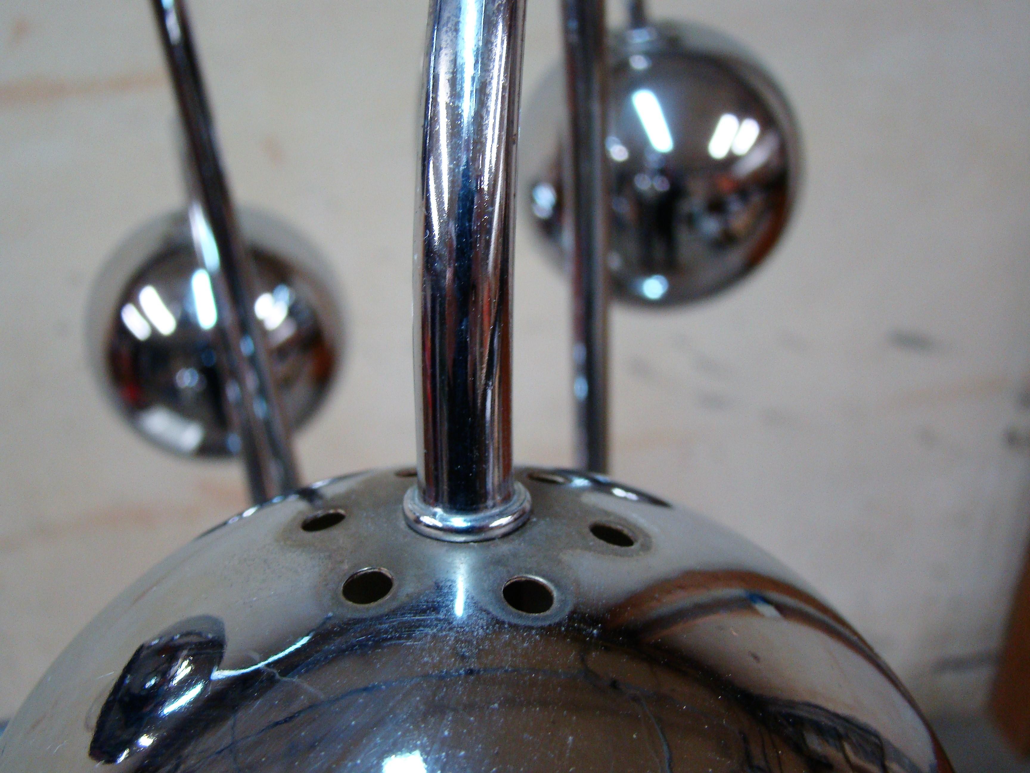 Mid-Century Modern Raindrop Five-Globe 1960s Chrome Floor Lamp by Torino Lamp Co.