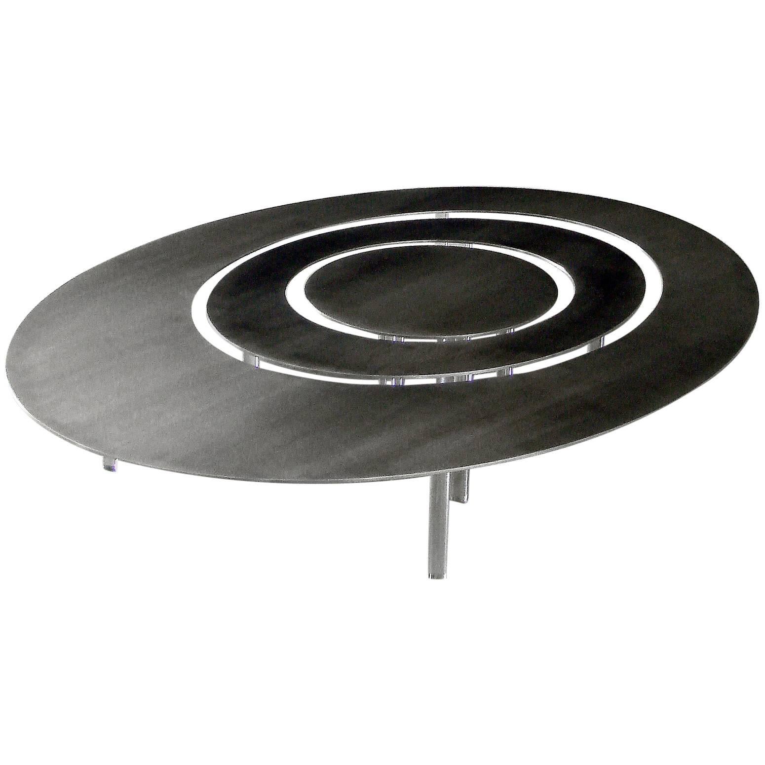 Raindrops Oval Set of Coffee Tables, Stainless Steel Top and Acrylic Legs For Sale