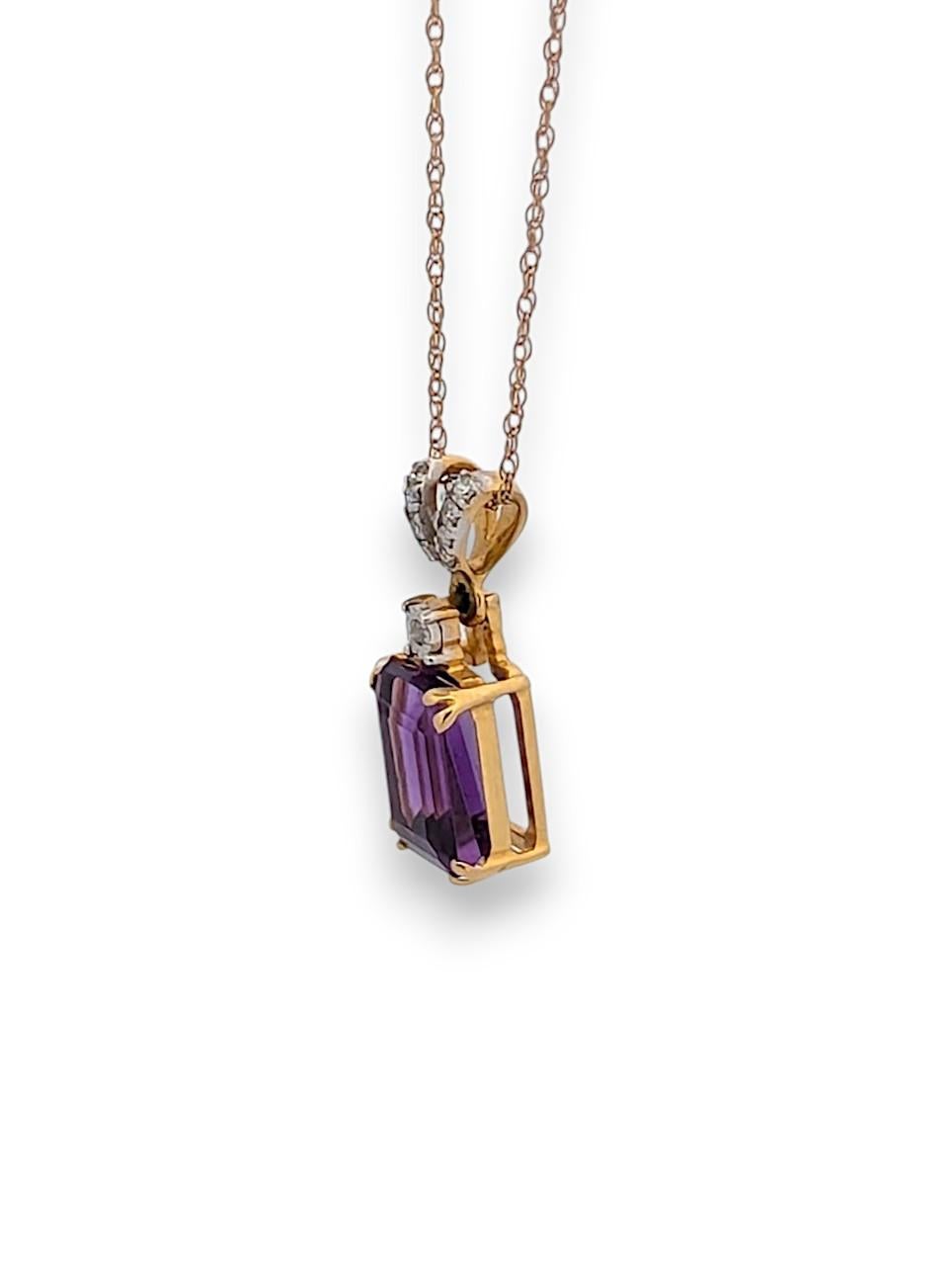 ✨ Radiant Simplicity with Timeless Charm ✨
The Raine Necklace, crafted in lustrous 10k yellow gold, features 0.03ct shimmering diamonds paired with a vivid amethyst gemstone. Delicate and versatile, this piece effortlessly elevates everyday outfits