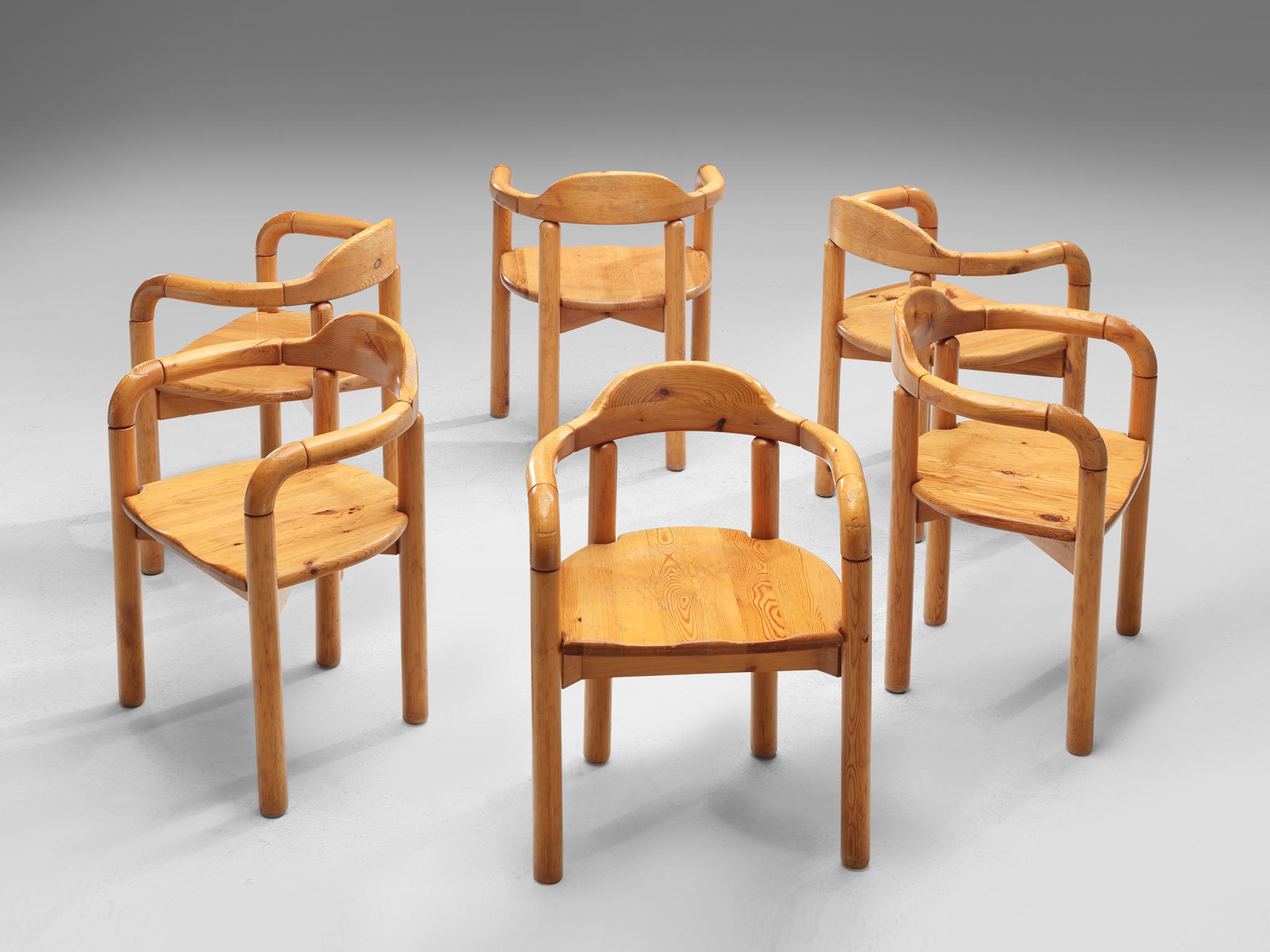 Rainer Daumiller for Hirtshals Savvaerk, set of six armchairs, pine, Denmark, 1970s.

Beautiful set of six organic and natural armchairs in solid pine. A simplistic design with a round seating and full attention for the natural expression and grain
