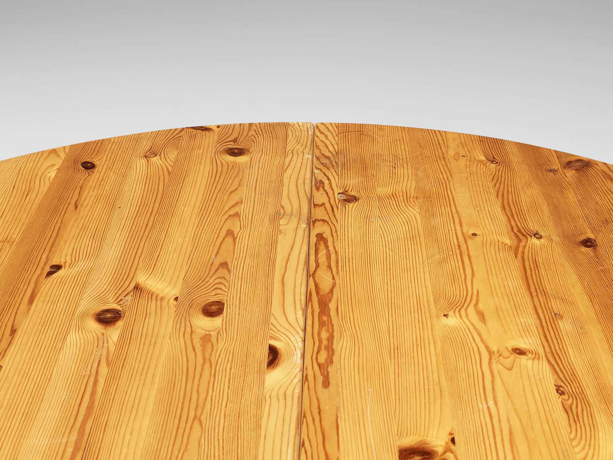 Rainer Daumiller Extendable Dining Table in Solid Pine For Sale at 1stDibs