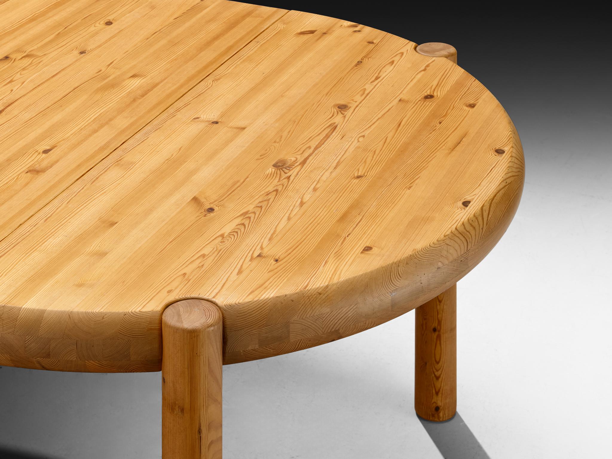 Mesa de comedor redonda extensible Rainer Daumiller de pino macizo en venta 4