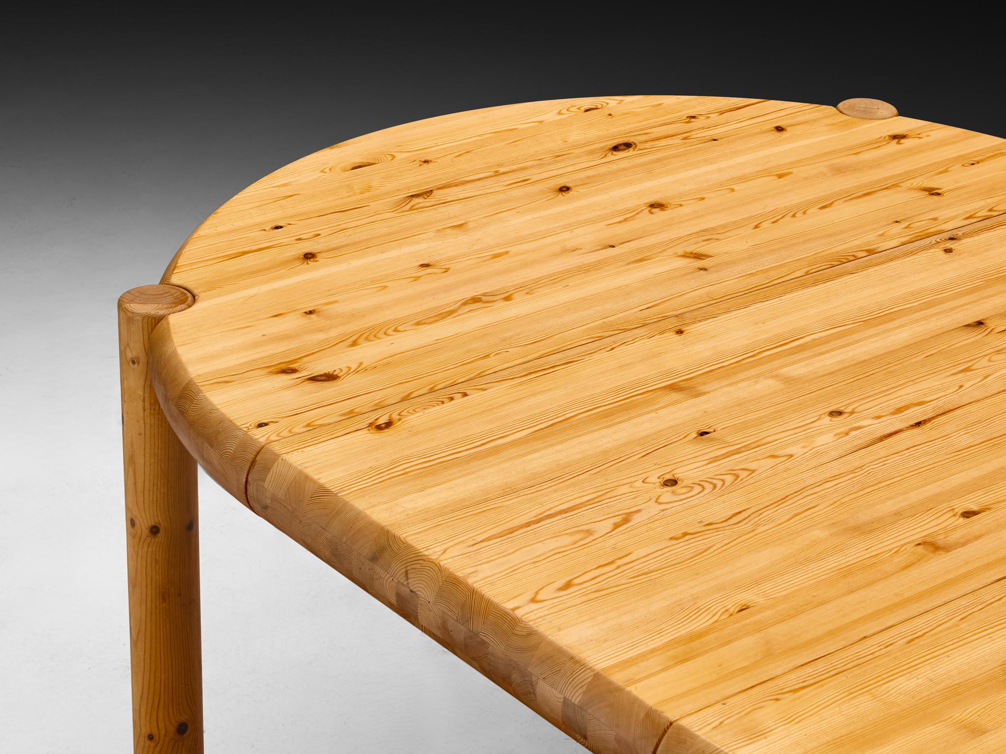 Mesa de comedor redonda extensible Rainer Daumiller de pino macizo en venta 5