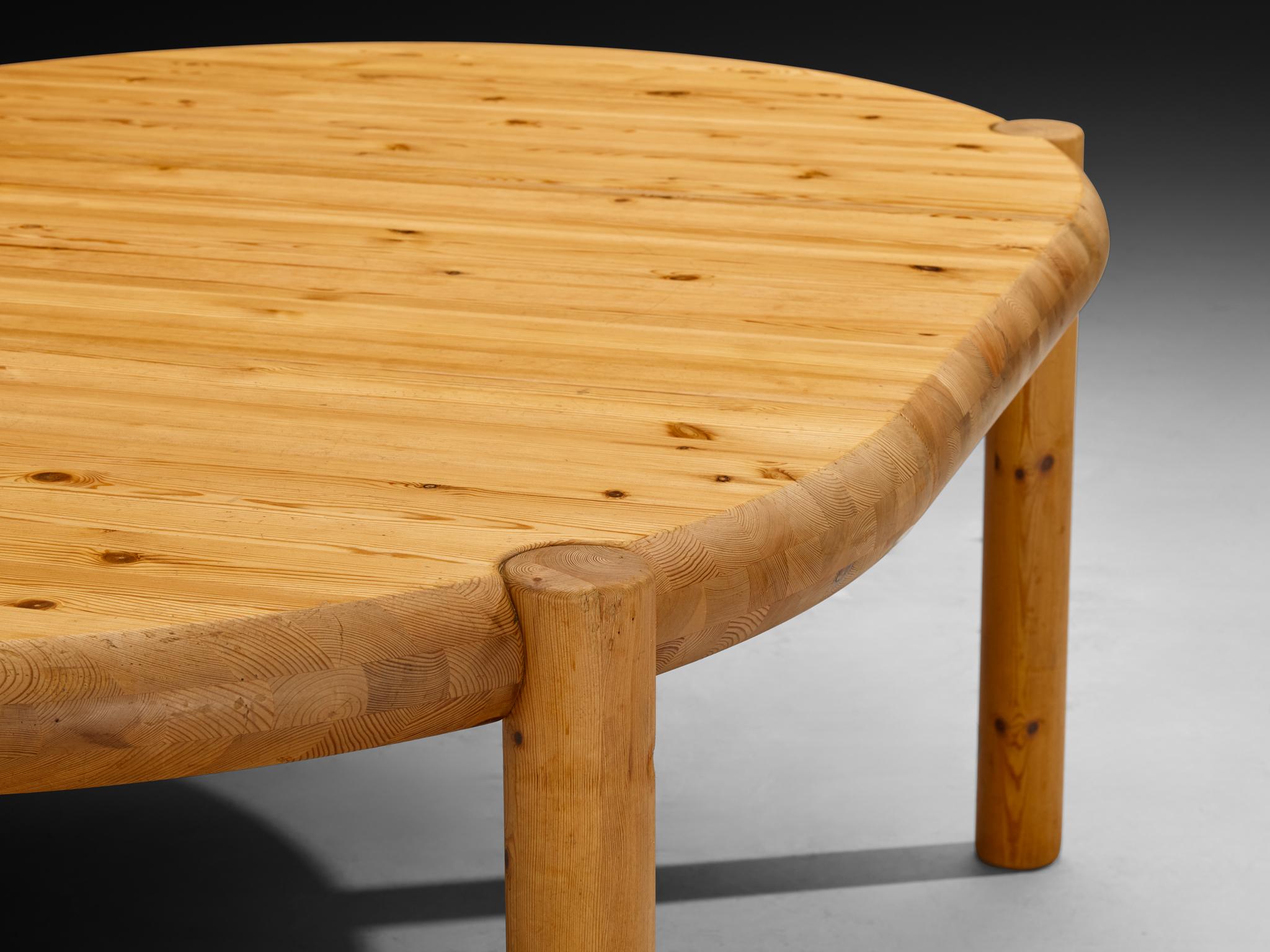 Mesa de comedor redonda extensible Rainer Daumiller de pino macizo Moderno de mediados de siglo en venta