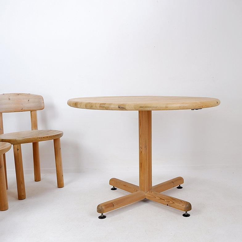 Danish Rainer Daumiller for Hirtshals Savværk A/S dining set - Denmark, 1970s For Sale