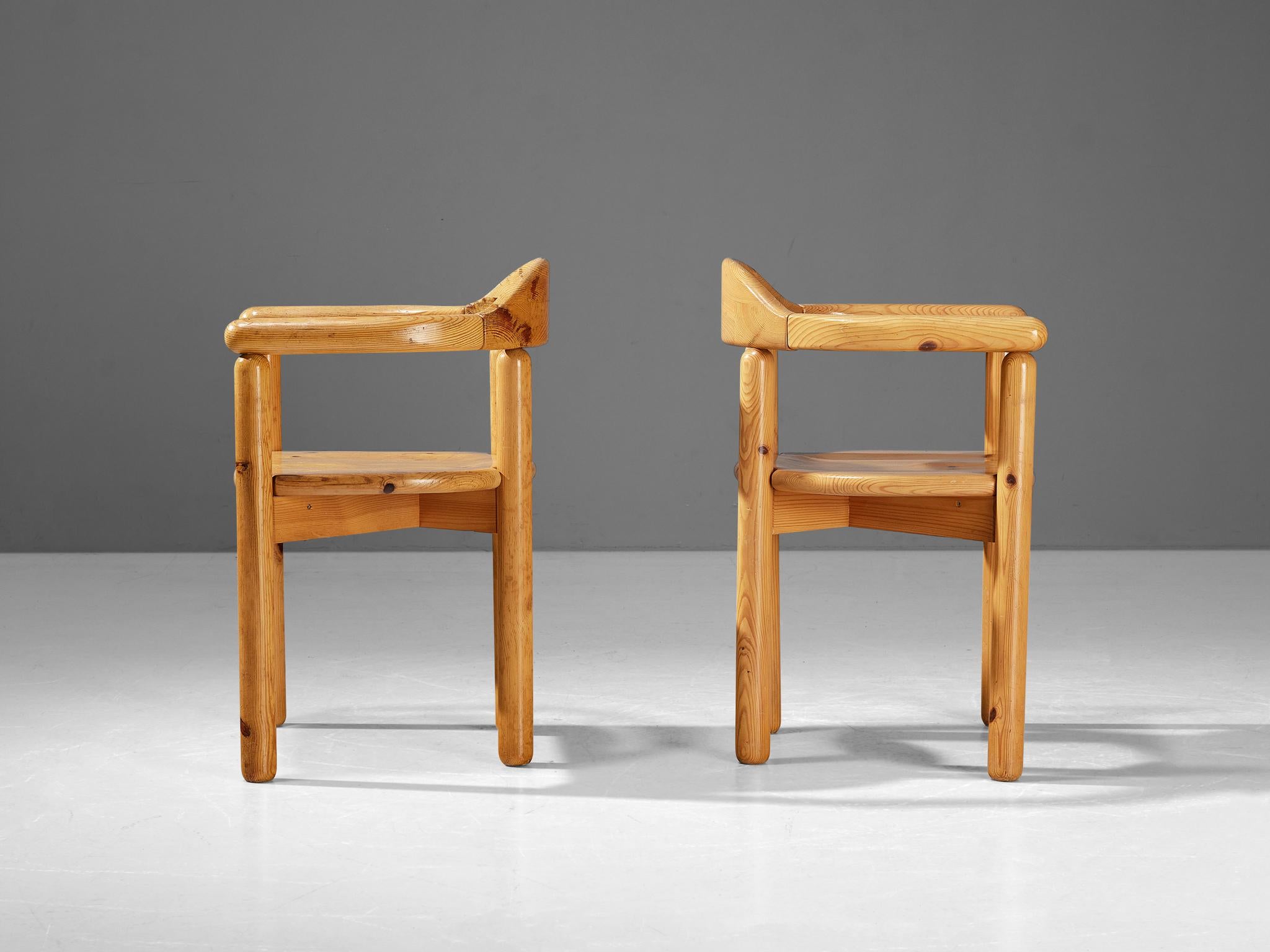 Scandinave moderne Paire de chaises de salle à manger Rainer Daumiller en pin en vente
