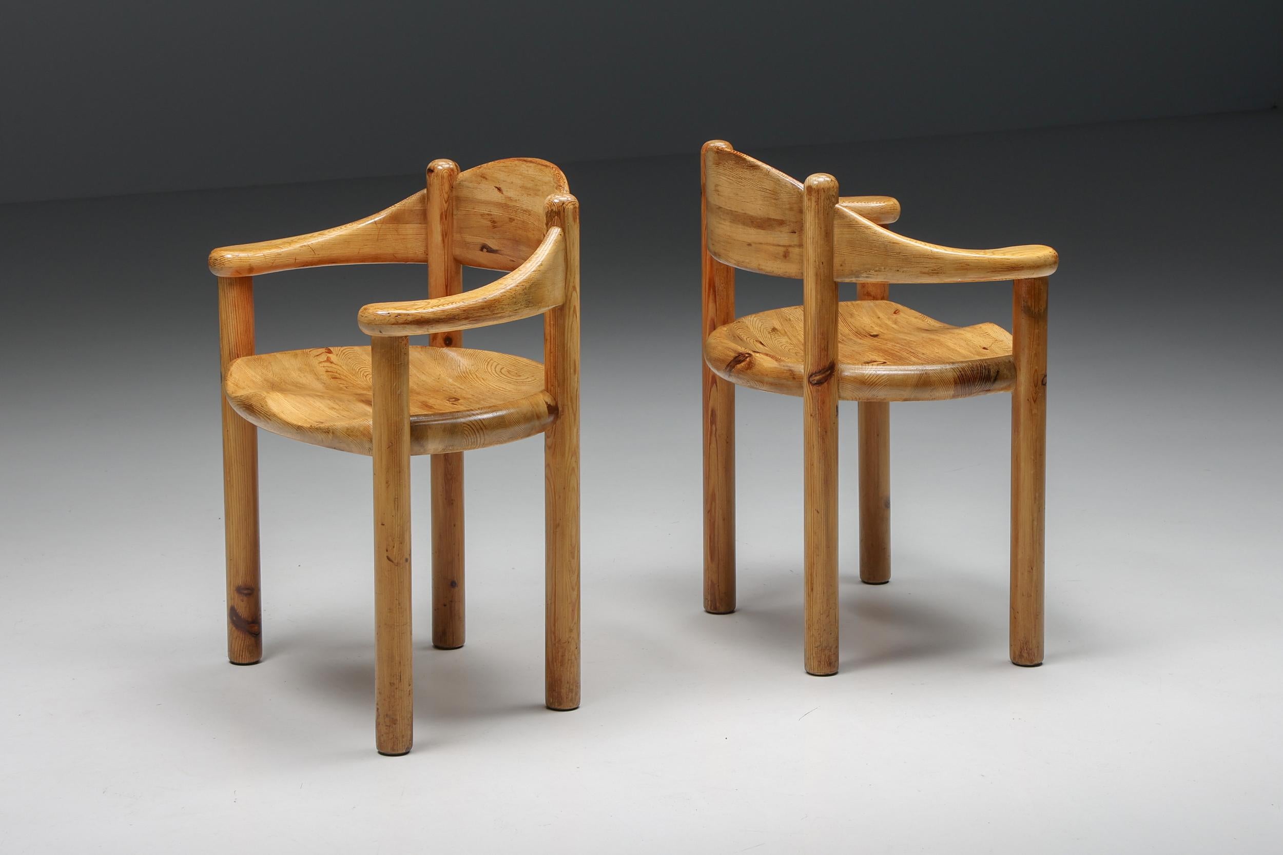 Rainer Daumiller Pine Carver Dining Chairs for Hirtshals Sawmill, Denmark, 1970s In Excellent Condition In Antwerp, BE