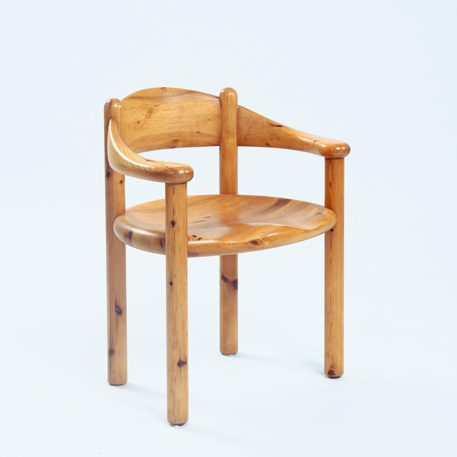 Rainer Daumiller pine carver dining room chairs for Hirtshals Sawmill, 1970s, 4 (Dänisch) im Angebot
