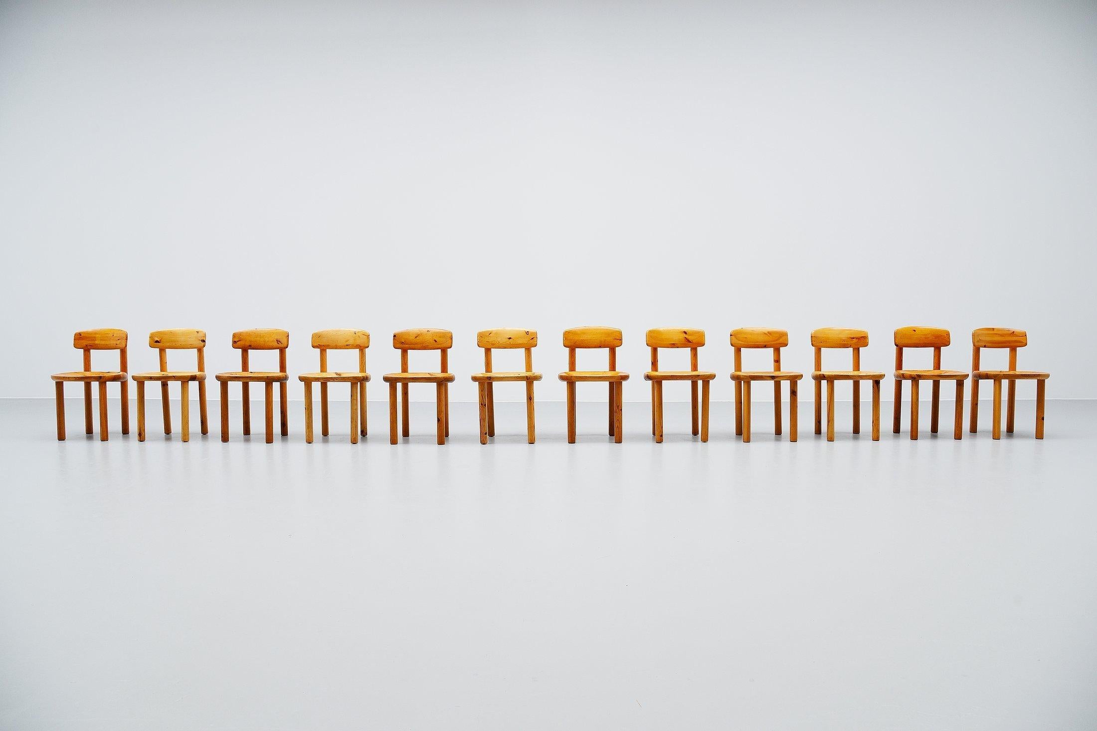 Rainer Daumiller Pine Chairs Set of 12 Denmark 1970 In Good Condition In Roosendaal, Noord Brabant