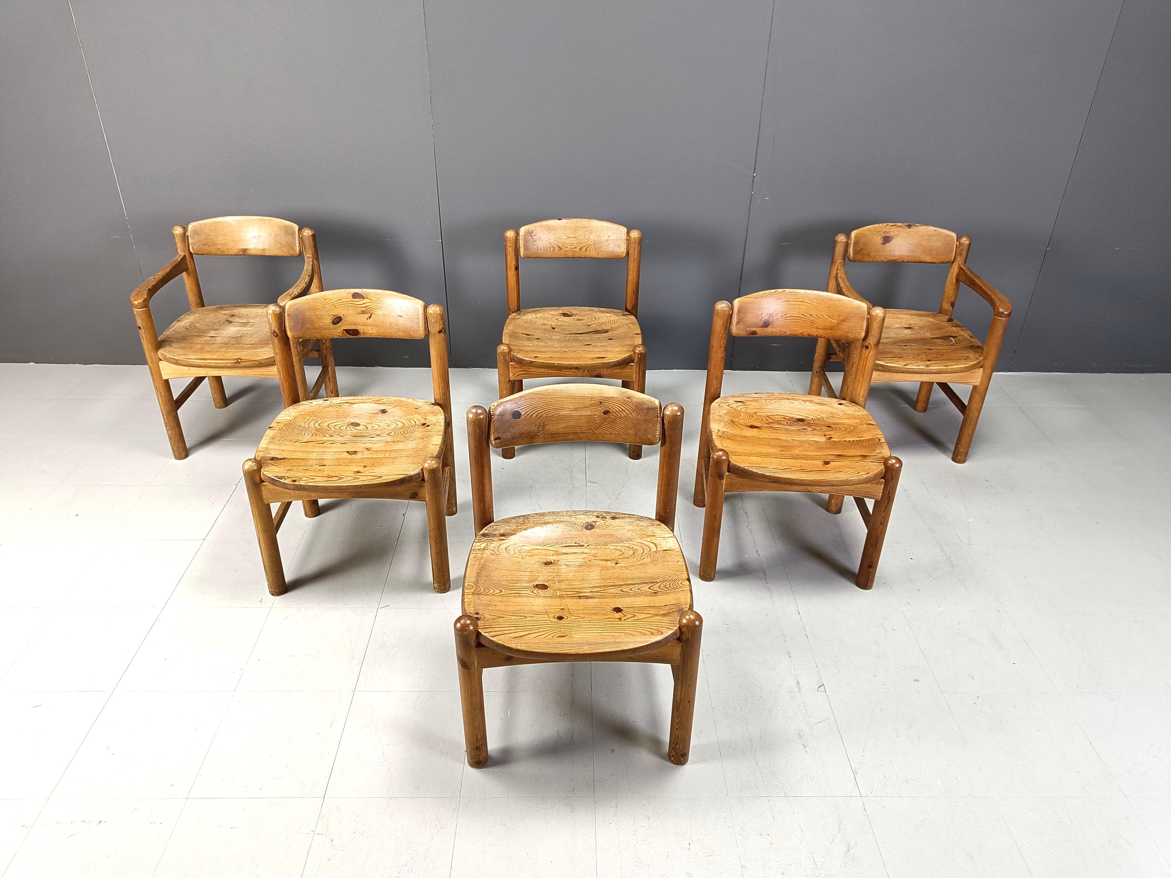 6 Stühle aus massivem skandinavischem Kiefernholz von Rainer Daumilier für  Hirtshals Savvaerk

Solide Stühle mit Papierkordelsitzen.

Zeitlos und in vielen Einrichtungsstilen kombinierbar.

Guter Zustand

1970er Jahre - Dänemark
