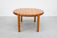 Rainer Daumiller Thick Round Solid Pine Rounded Edge Dining Table Without Leaf