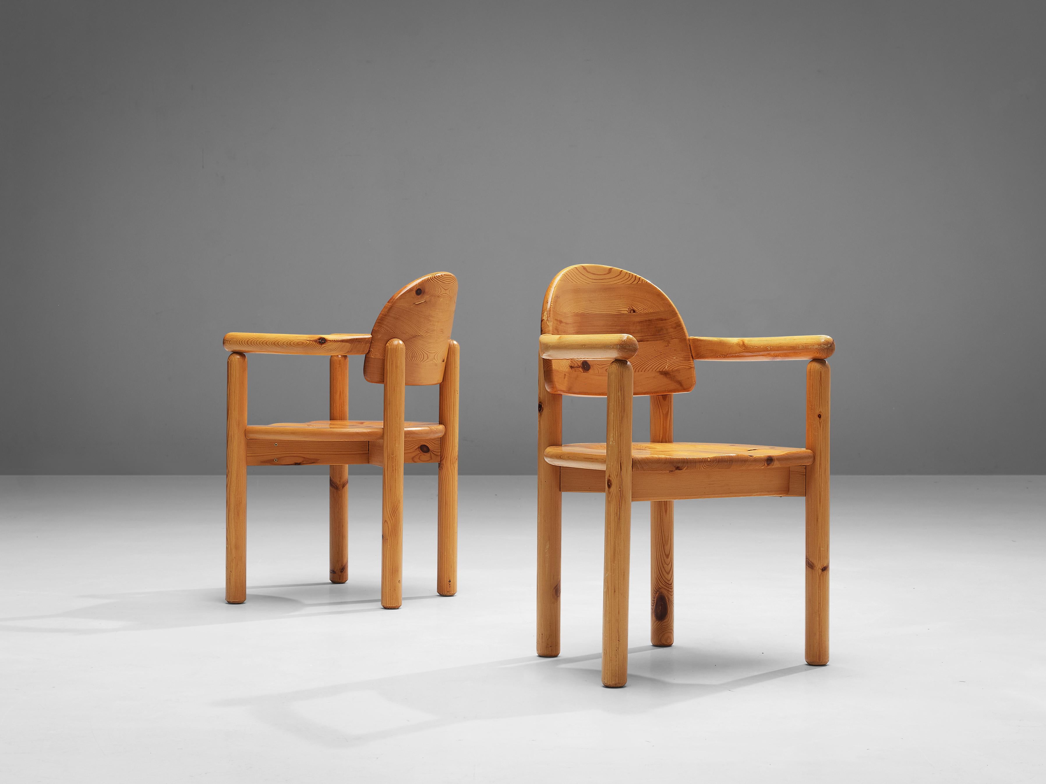 Rainer Daumiller ensemble de huit chaises de salle à manger en pin massif  en vente 3
