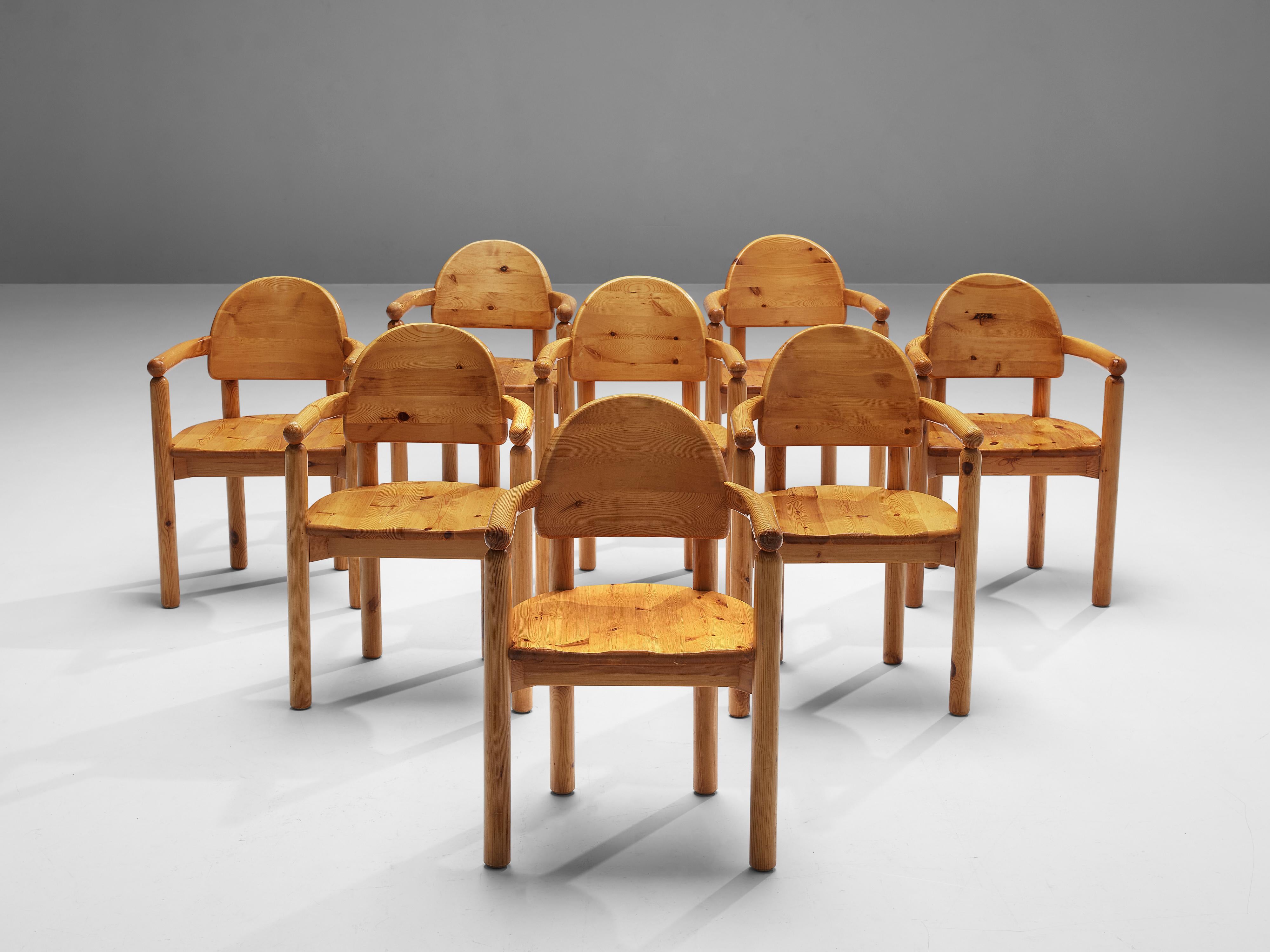 Rainer Daumiller ensemble de huit chaises de salle à manger en pin massif  en vente 5