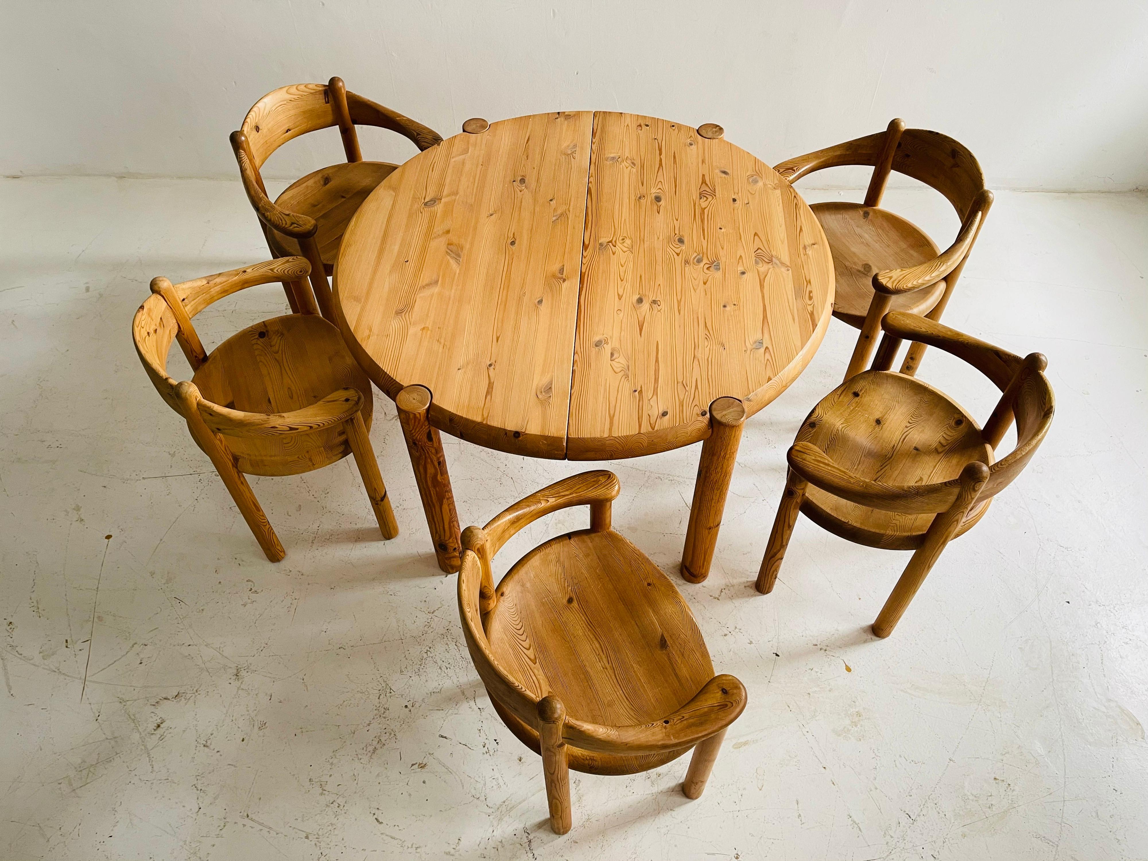 Rainer Daumiller Set of Five Pine Carver Chairs and Dining Table, Denmark, 1970s For Sale 8