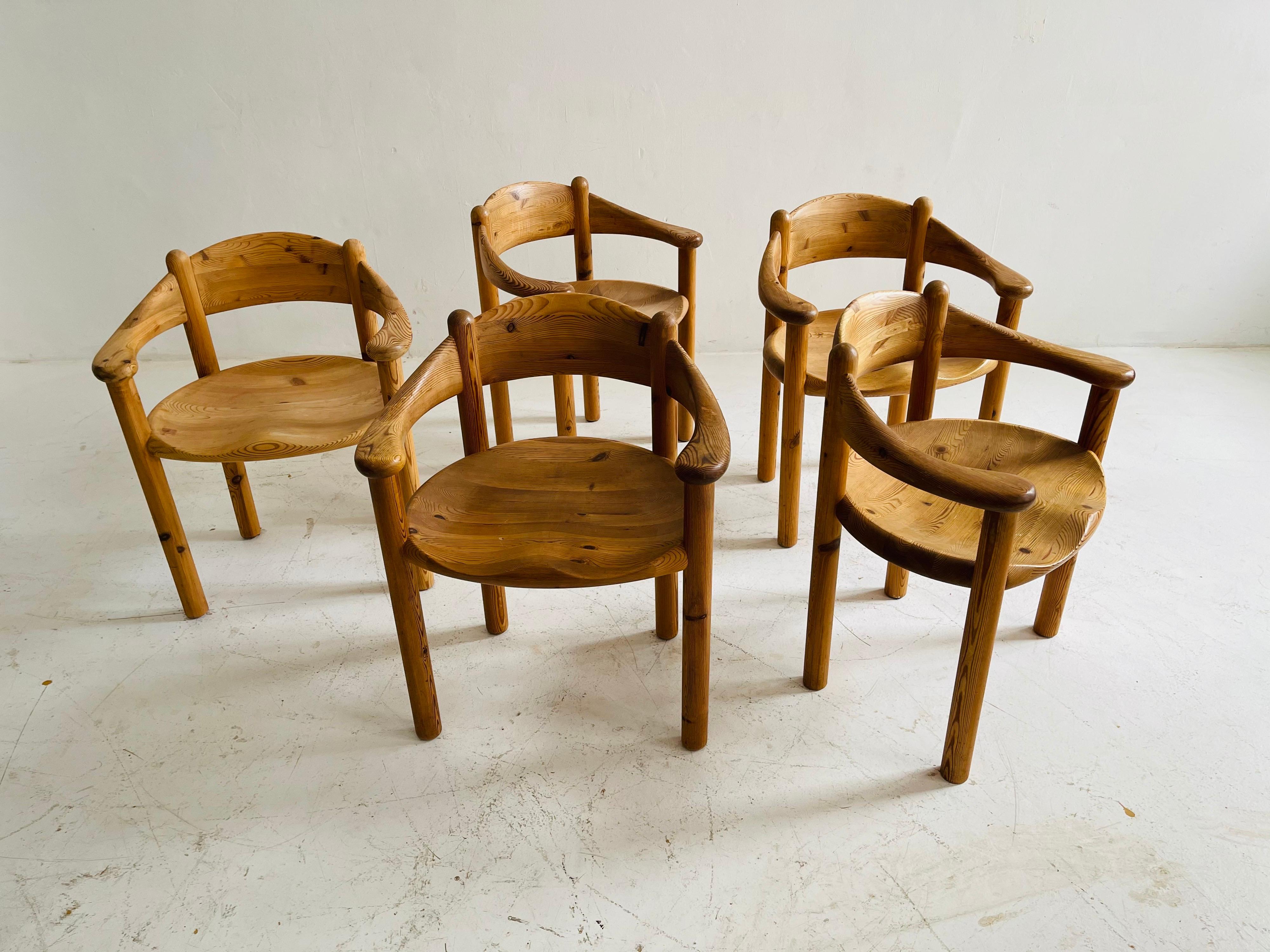 Rainer Daumiller Set of Five Pine Carver Chairs, Denmark, 1970s In Good Condition In Vienna, AT