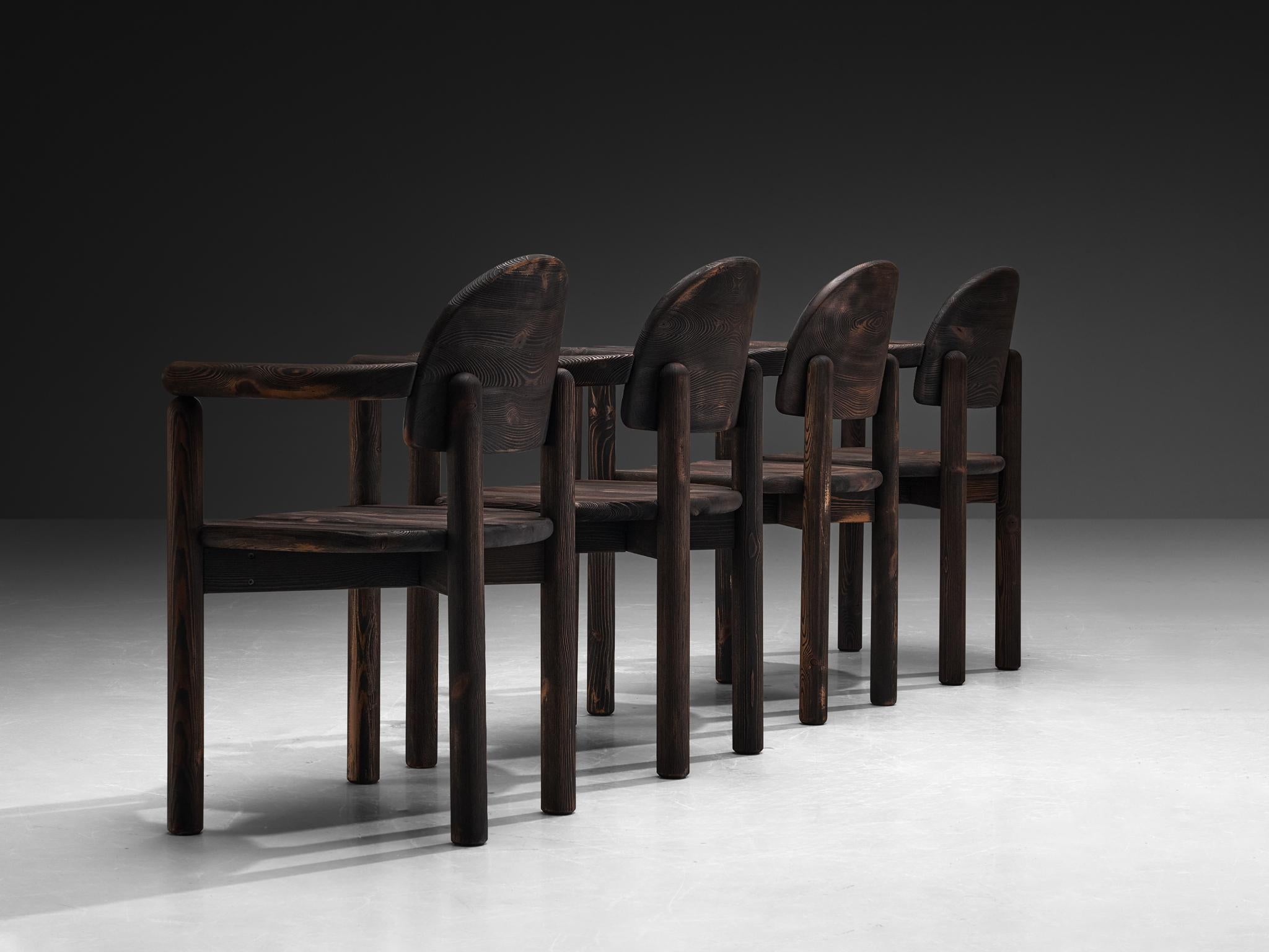 Fine XX secolo Set di quattro poltrone in pino scuro Rainer Daumiller in vendita