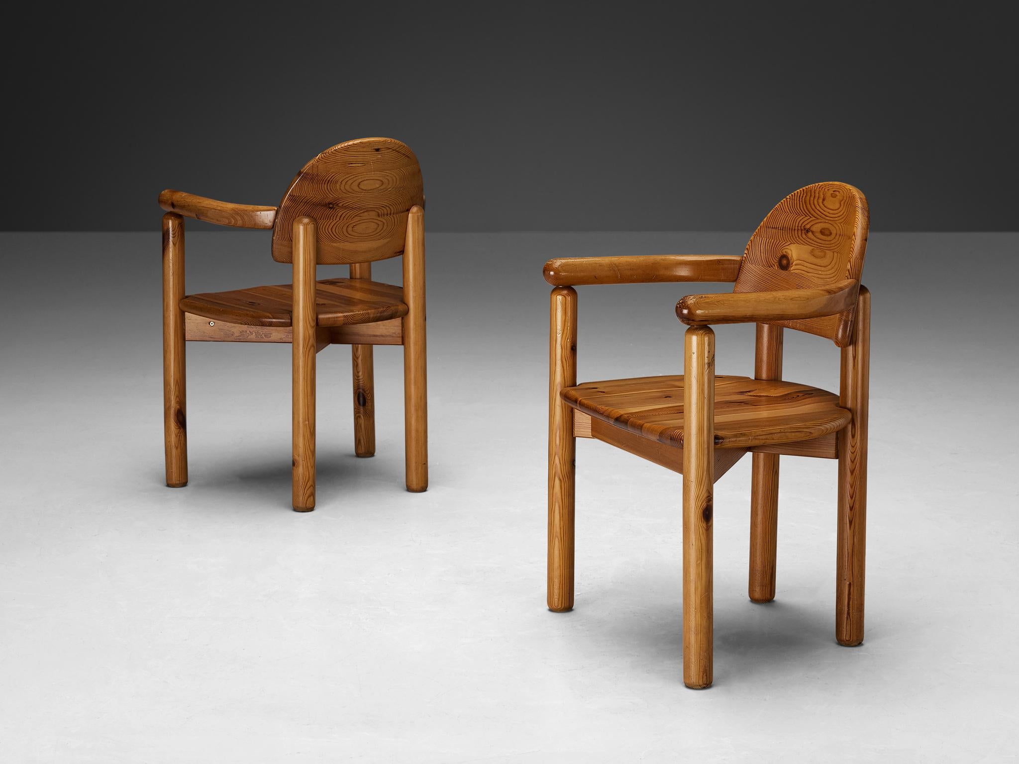 Rainer Daumiller-Set aus vier Sesseln aus massivem Kiefernholz  (Skandinavische Moderne) im Angebot
