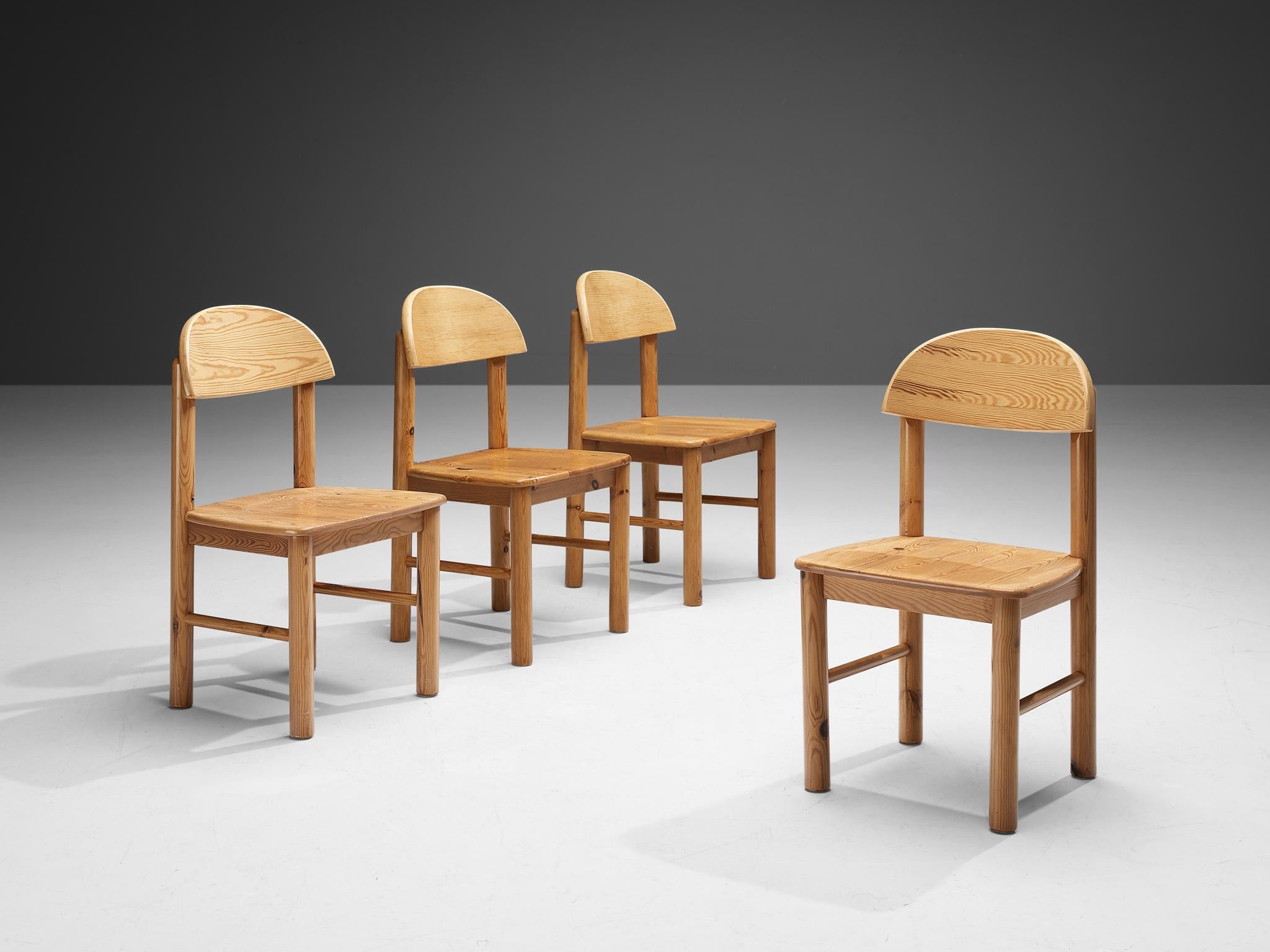 Rainer Daumiller Set of Four Dining Chairs in Solid Pine In Good Condition For Sale In Waalwijk, NL