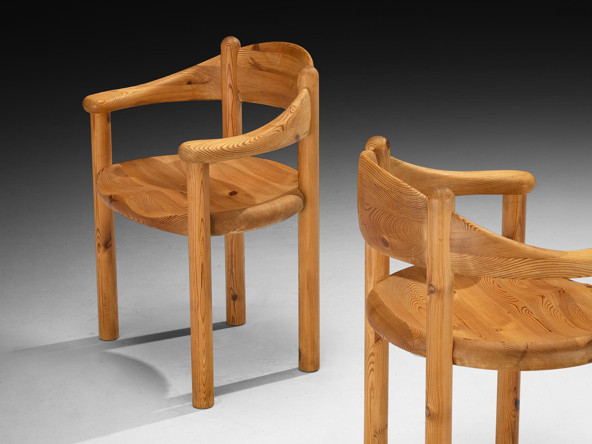 Pin Ensemble de six fauteuils Rainer Daumiller en pin massif en vente
