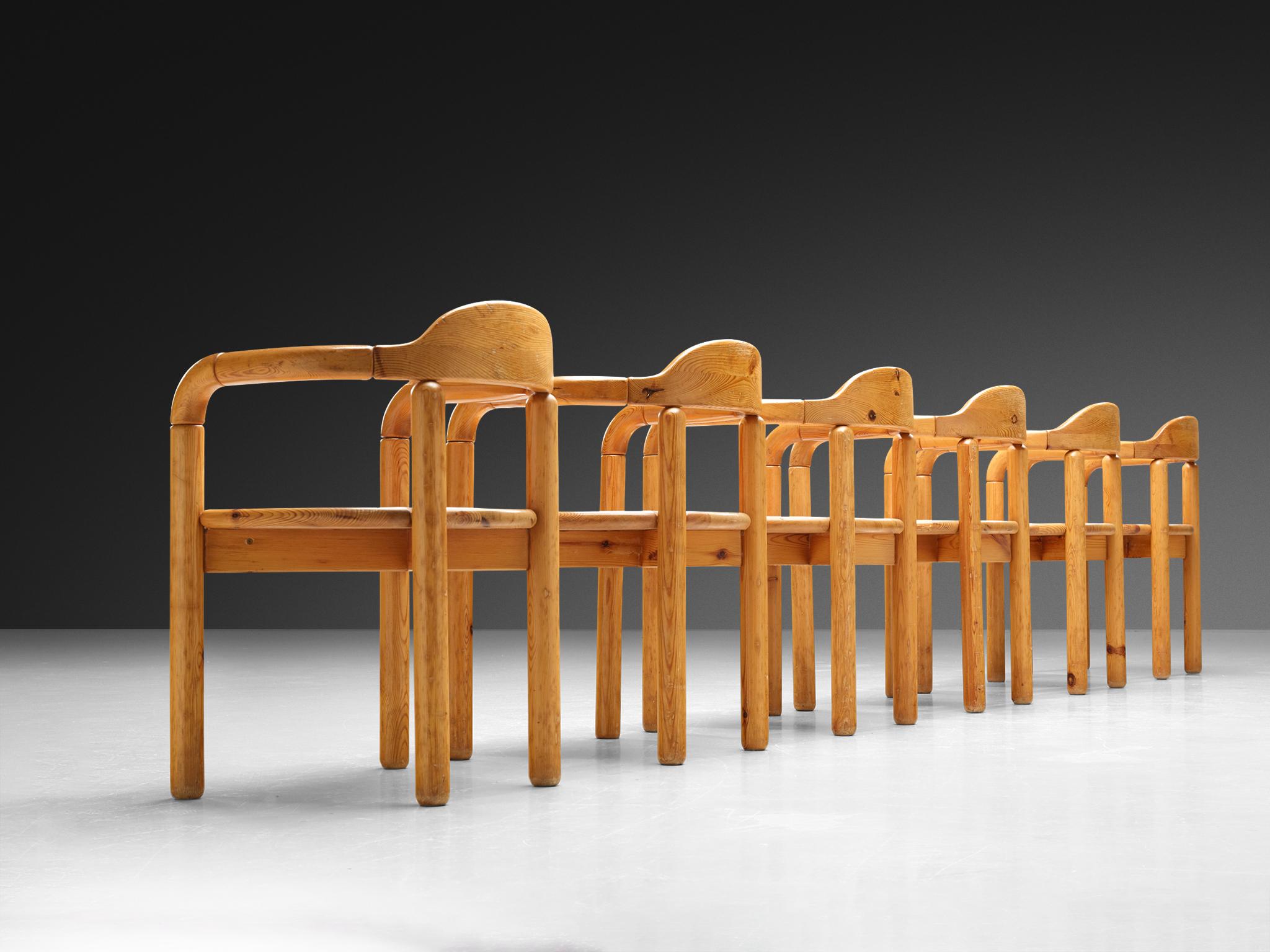Pino Set di sei poltrone in pino massiccio Rainer Daumiller in vendita