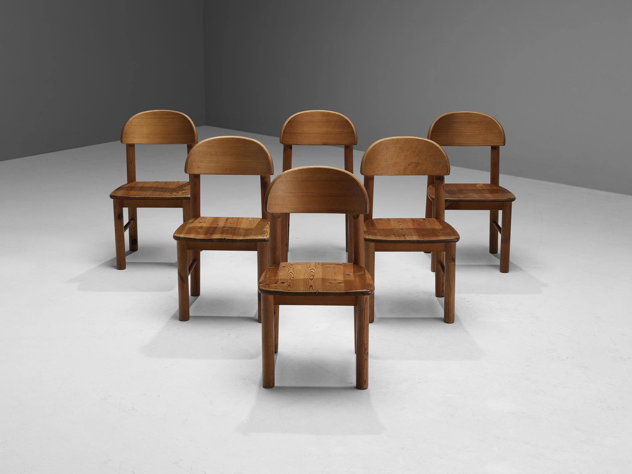 Rainer Daumiller Set of Six Dining Chairs in Pine In Good Condition In Waalwijk, NL