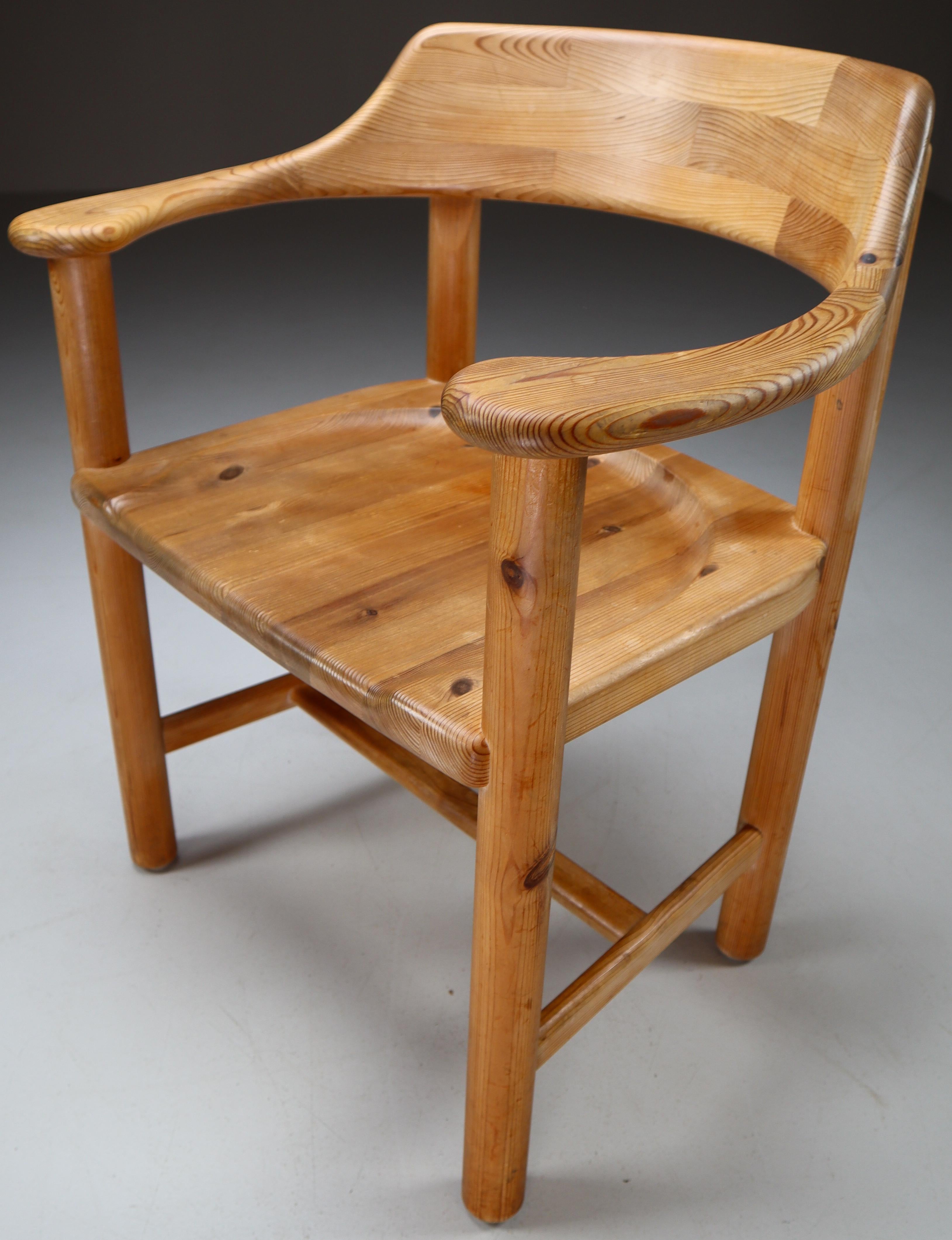 Scandinavian Modern Rainer Daumiller Set of Six Pine Dining Chairs for Hirtshals Savvaerk 1970s