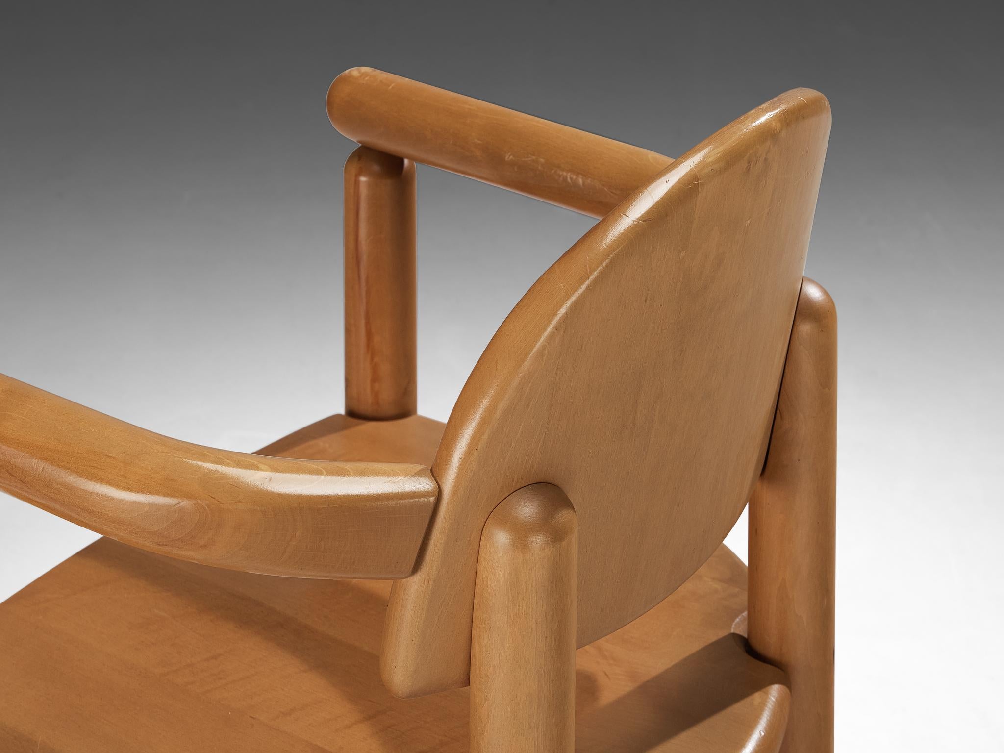 Rainer Daumiller ensemble de seize chaises de salle à manger en pin en vente 2
