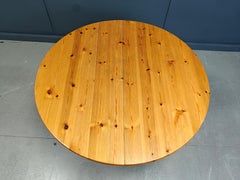 Tavolo da pranzo in legno di pino in stile Rainer Daumiller, anni '70