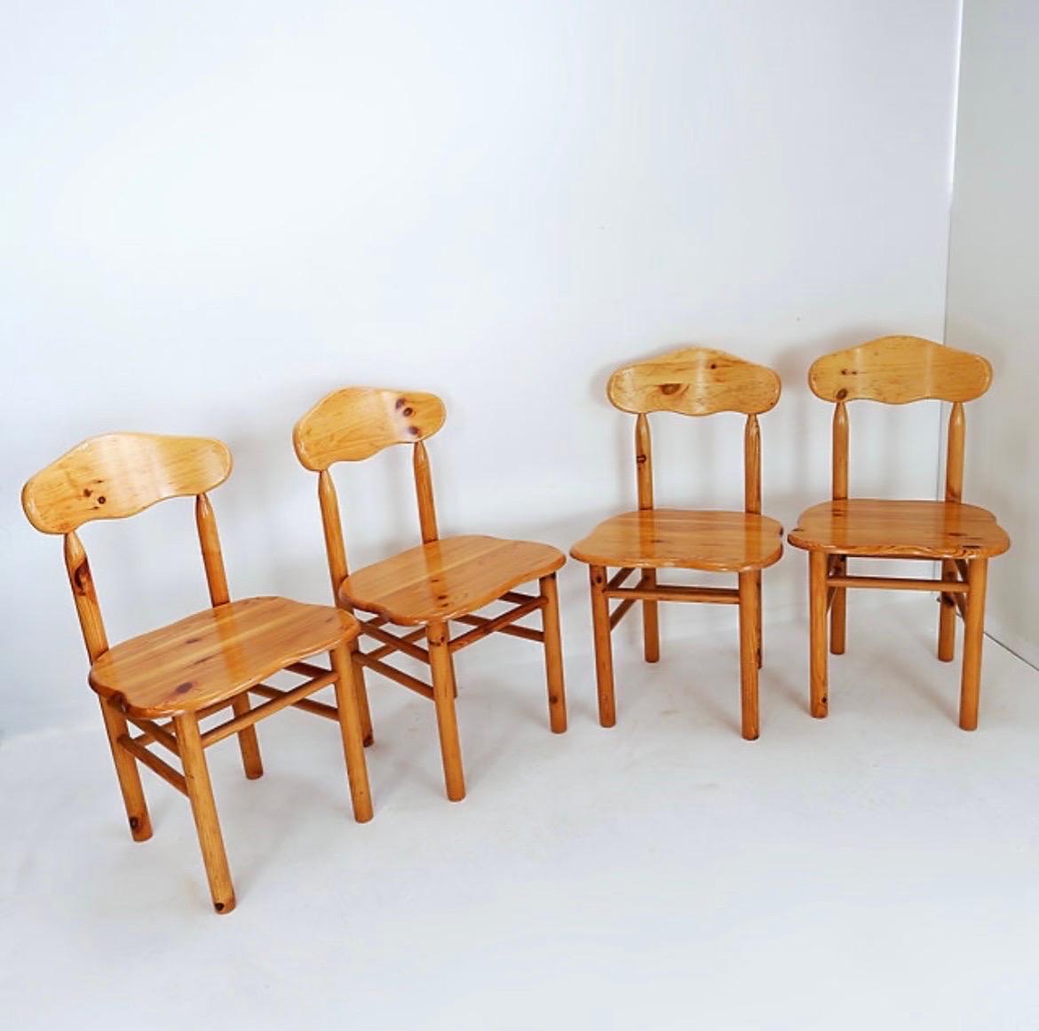 Set di 4 sedie brutaliste in pino in stile Rainer Daumiller In condizioni discrete in vendita a Linkebeek, BE