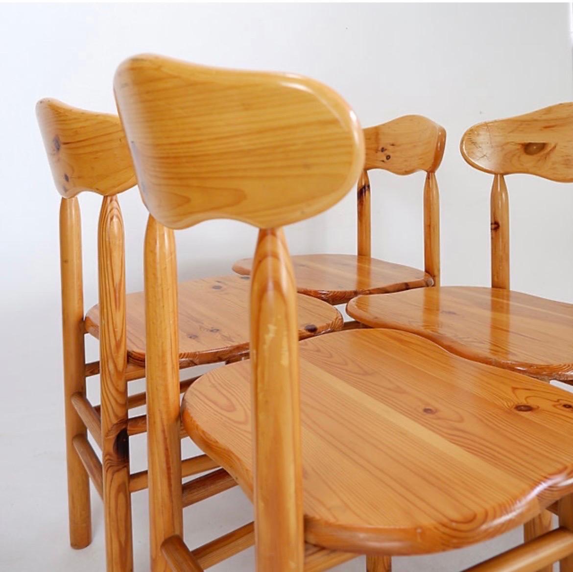 XX secolo Set di 4 sedie brutaliste in pino in stile Rainer Daumiller in vendita