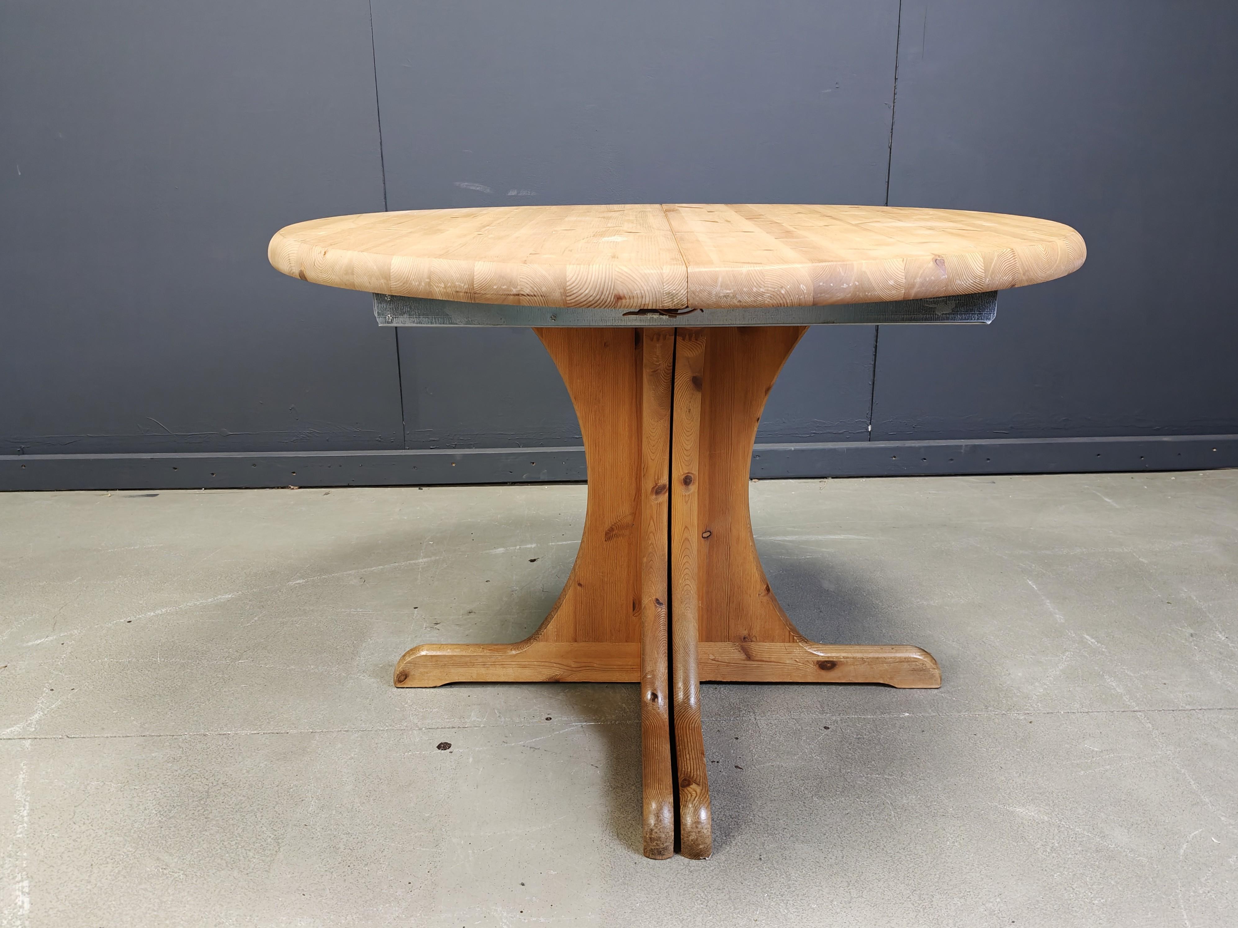 Table de salle à manger extensible en pin de style XL de Rainer Daumiller, 1970 en vente 2
