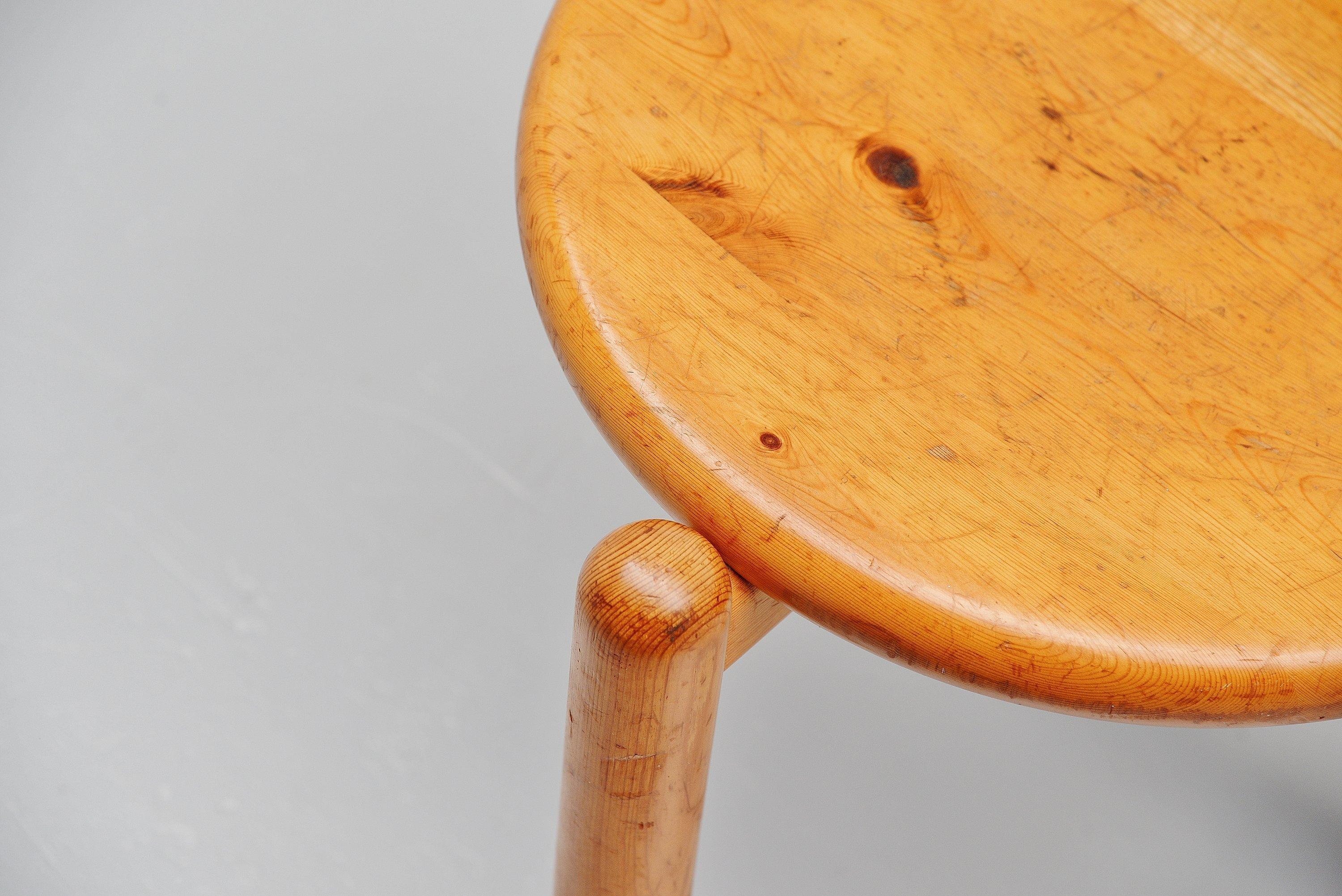 Rainer Daumuller Stools Set in Pine, Denmark, 1970 In Good Condition In Roosendaal, Noord Brabant