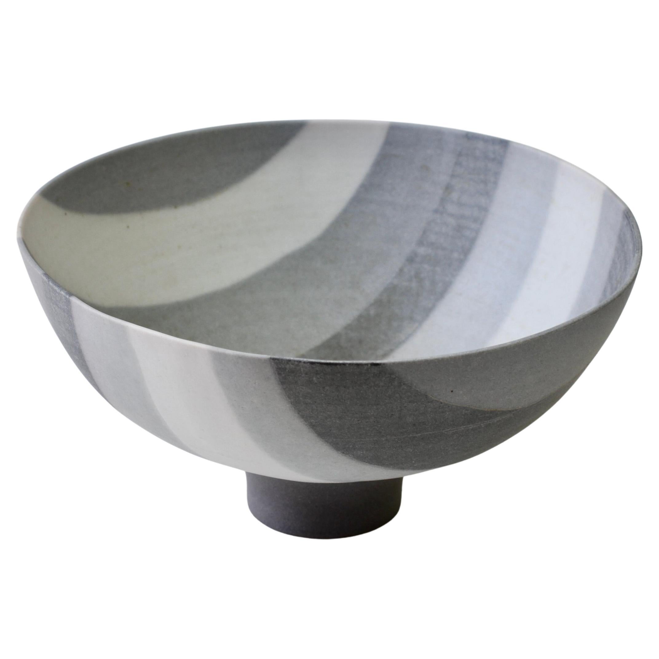 Rainer Doss Signed German Art Studio Grey Striped Porcelain Pottery Bowl 1981 For Sale