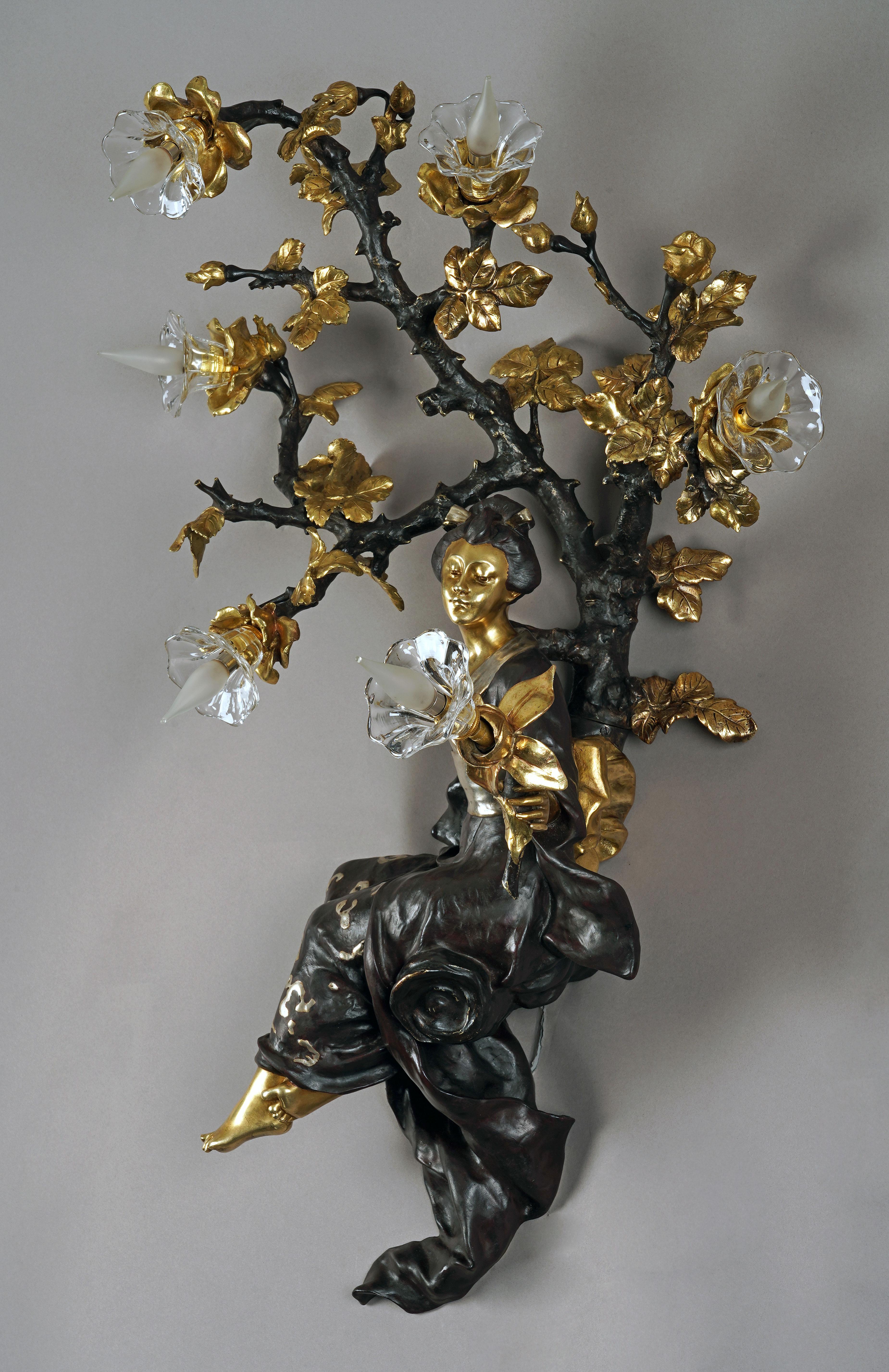 Raingo Frères, Aplique 