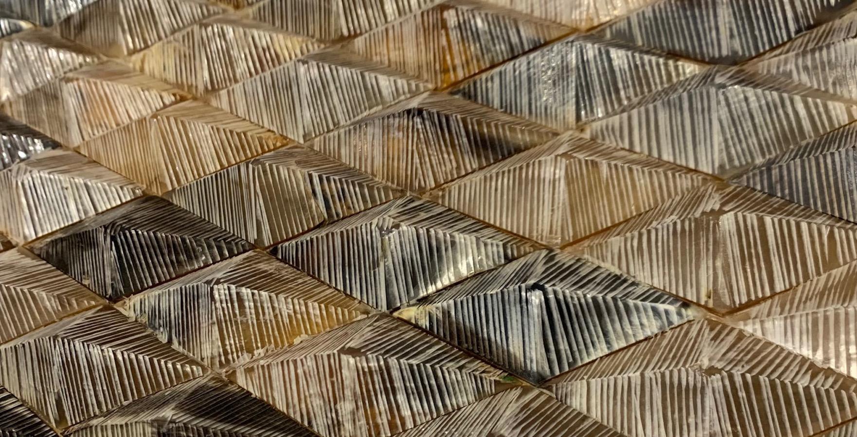 Raised Geometric Shaped Bone Decorative Box, India, Contemporary In New Condition For Sale In New York, NY