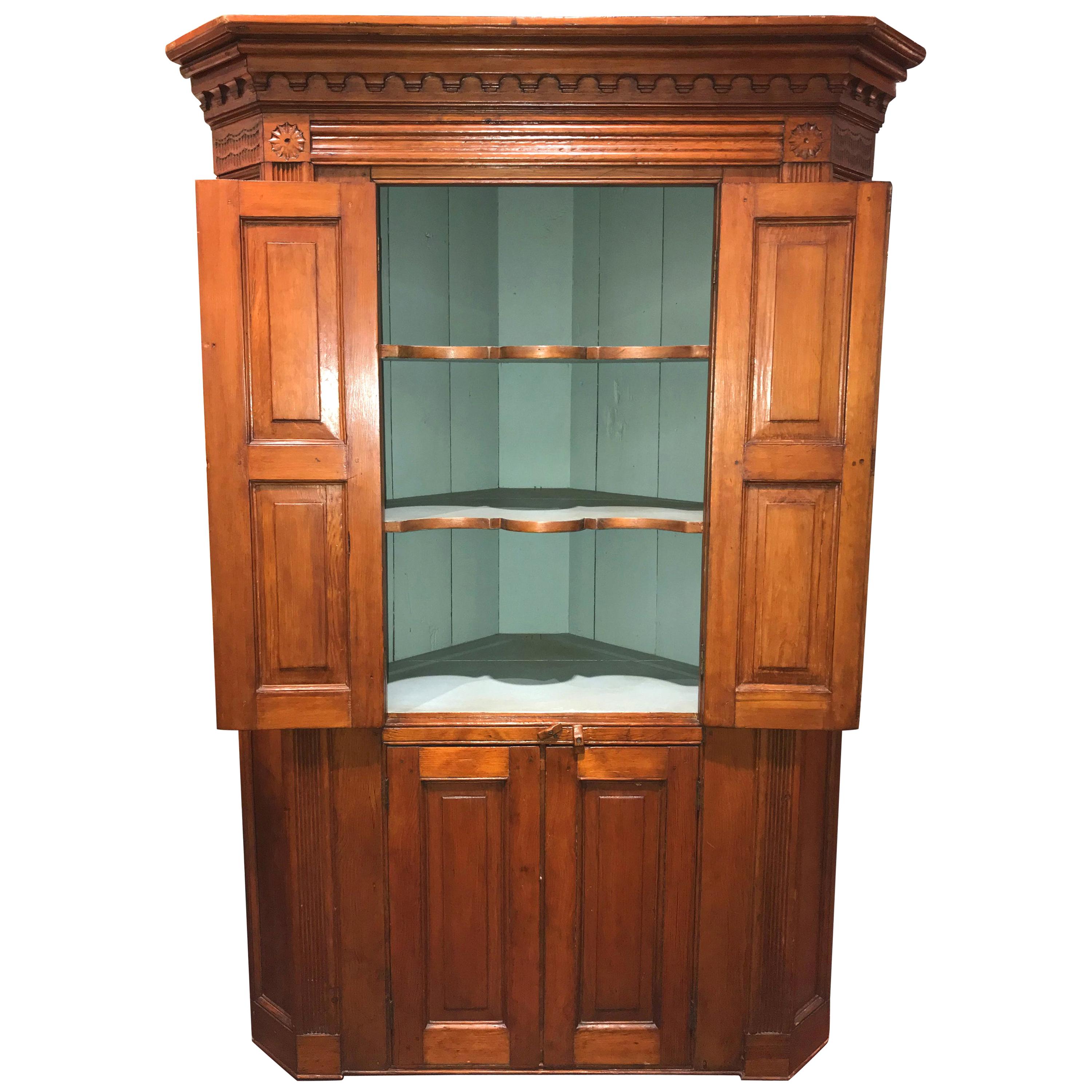 Raised Panel Pine Four-Door Corner Cupboard circa 1800, Mid Atlantic States