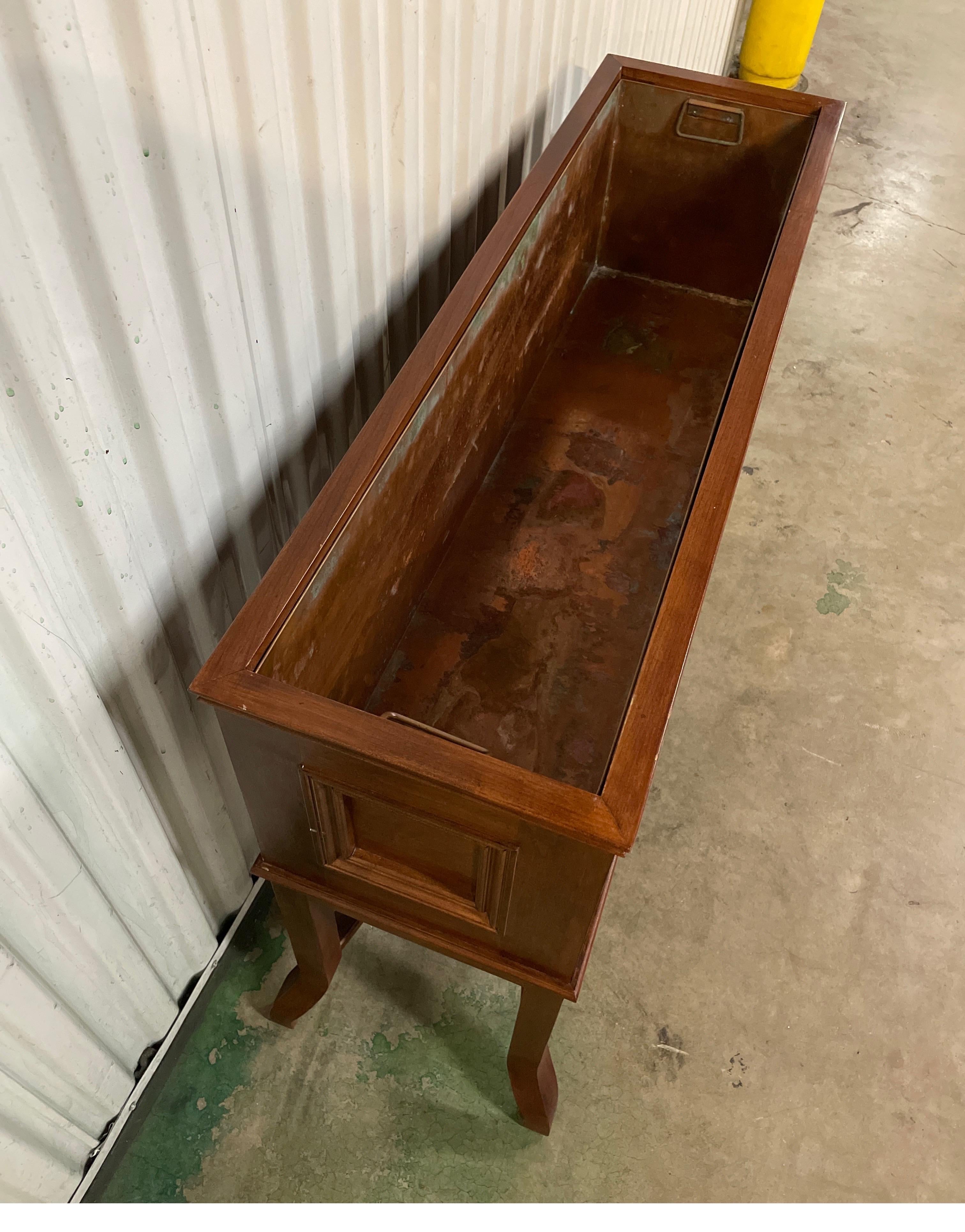 Raised Paneled Wood Planter with Copper Liner In Good Condition In West Palm Beach, FL