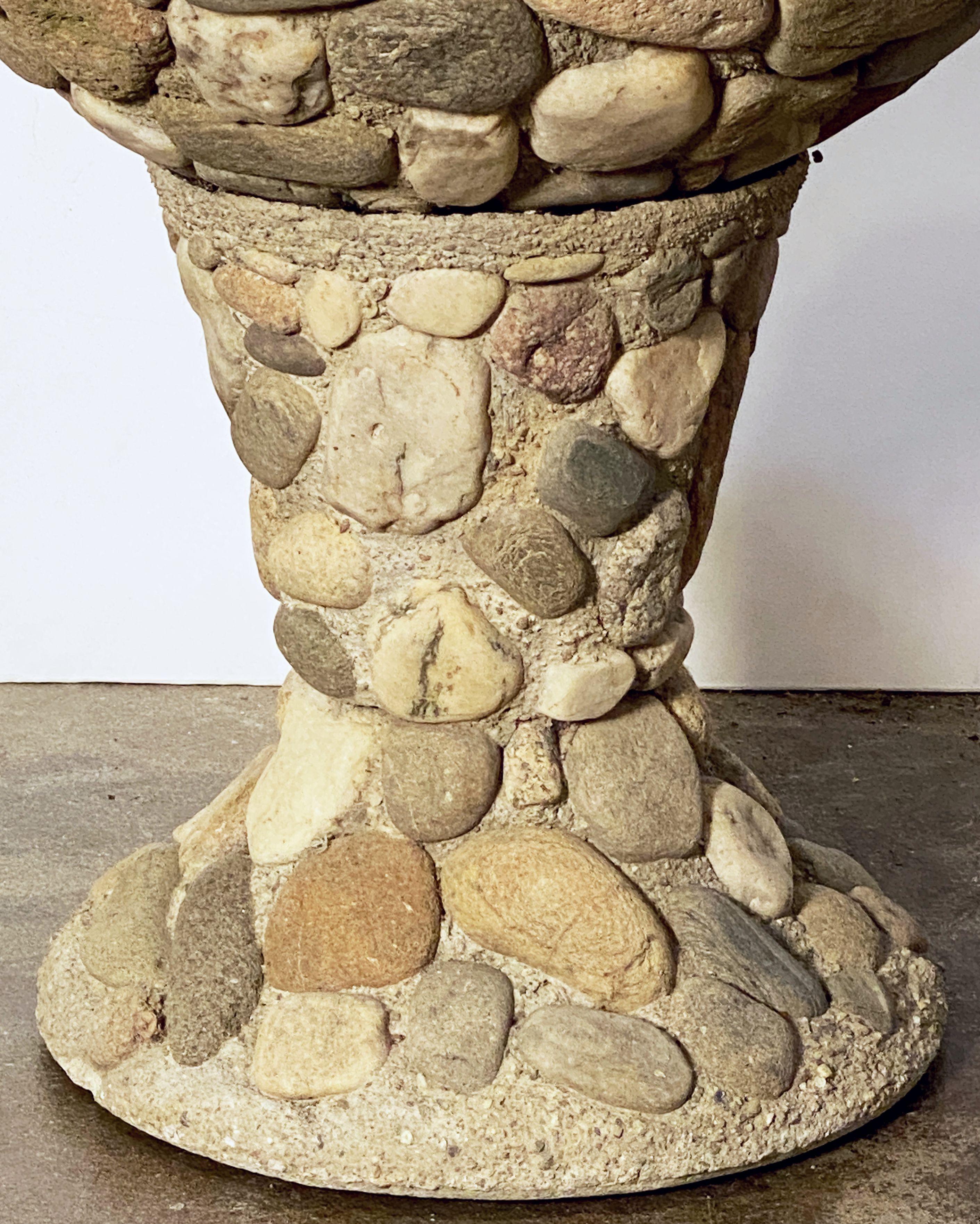 Raised Pebble-Pot Garden Planter or Urn with Embedded Stones from France For Sale 1
