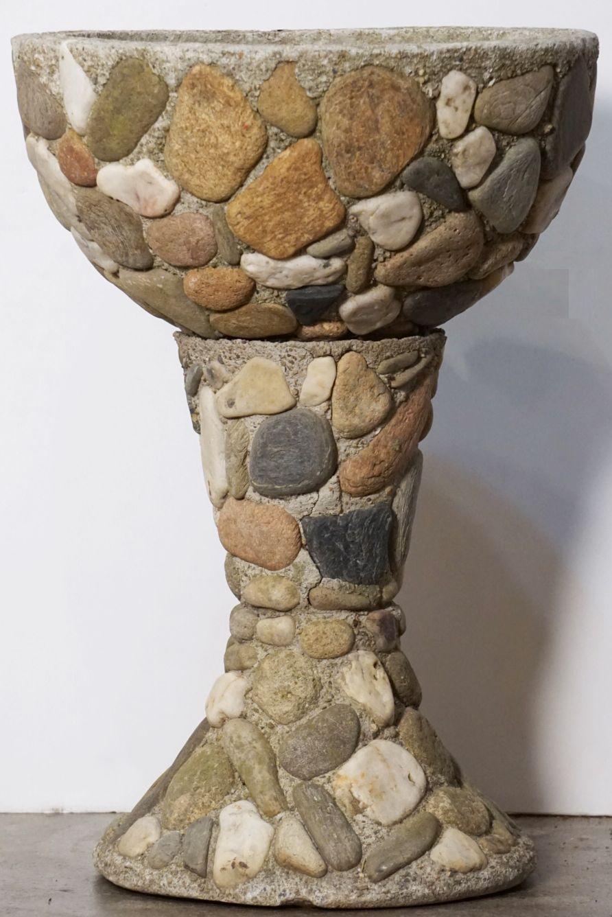 Raised Pebble-Pot Garden Planter or Urn with Embedded Stones from France For Sale 3