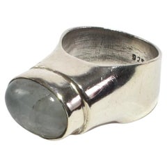 Raised Quartz Ring